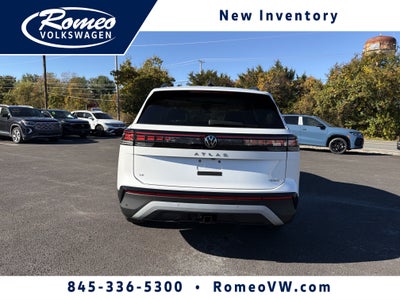 2027 Volkswagen Atlas SE w/Tech 4MOTION