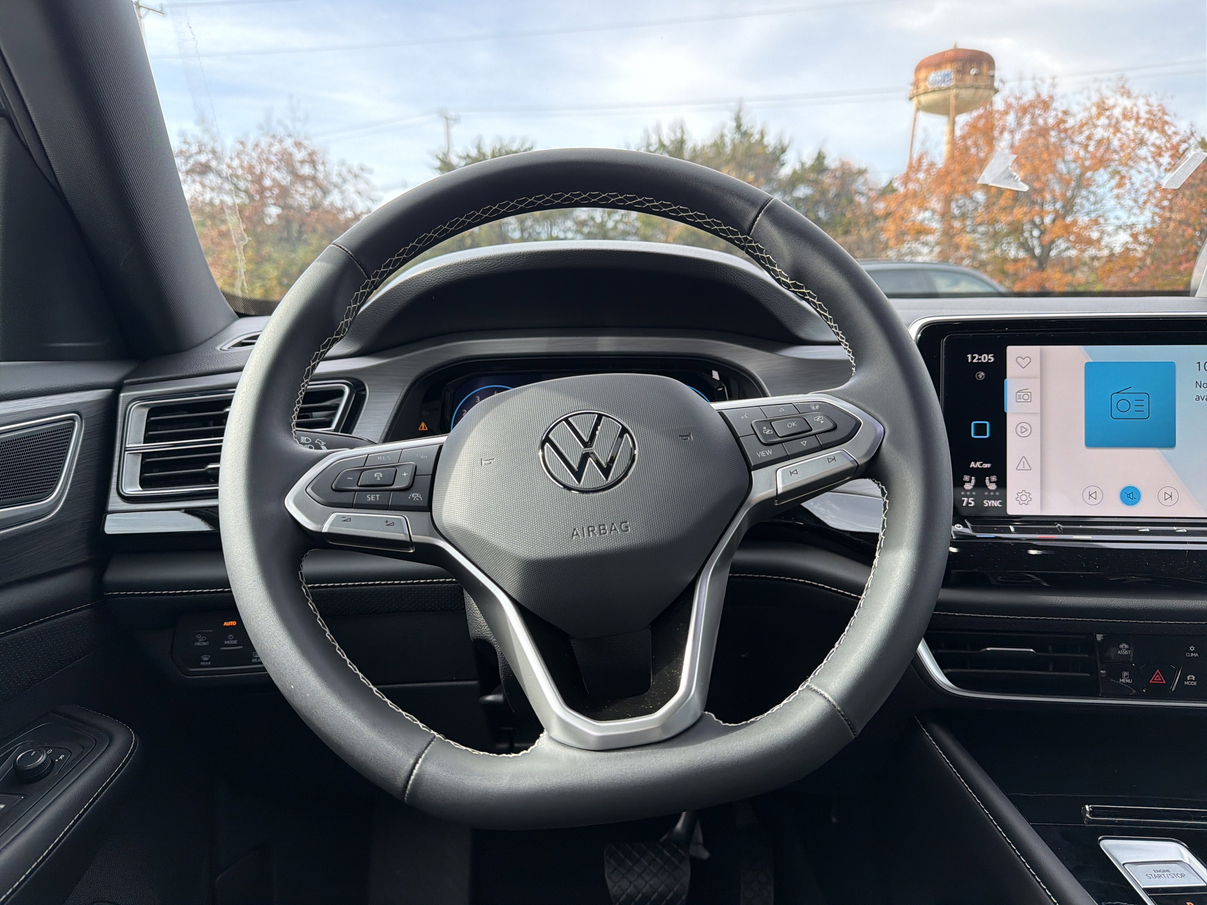 2026 Volkswagen Atlas Cross Sport 2.0T SE W/TECHNOLOGY