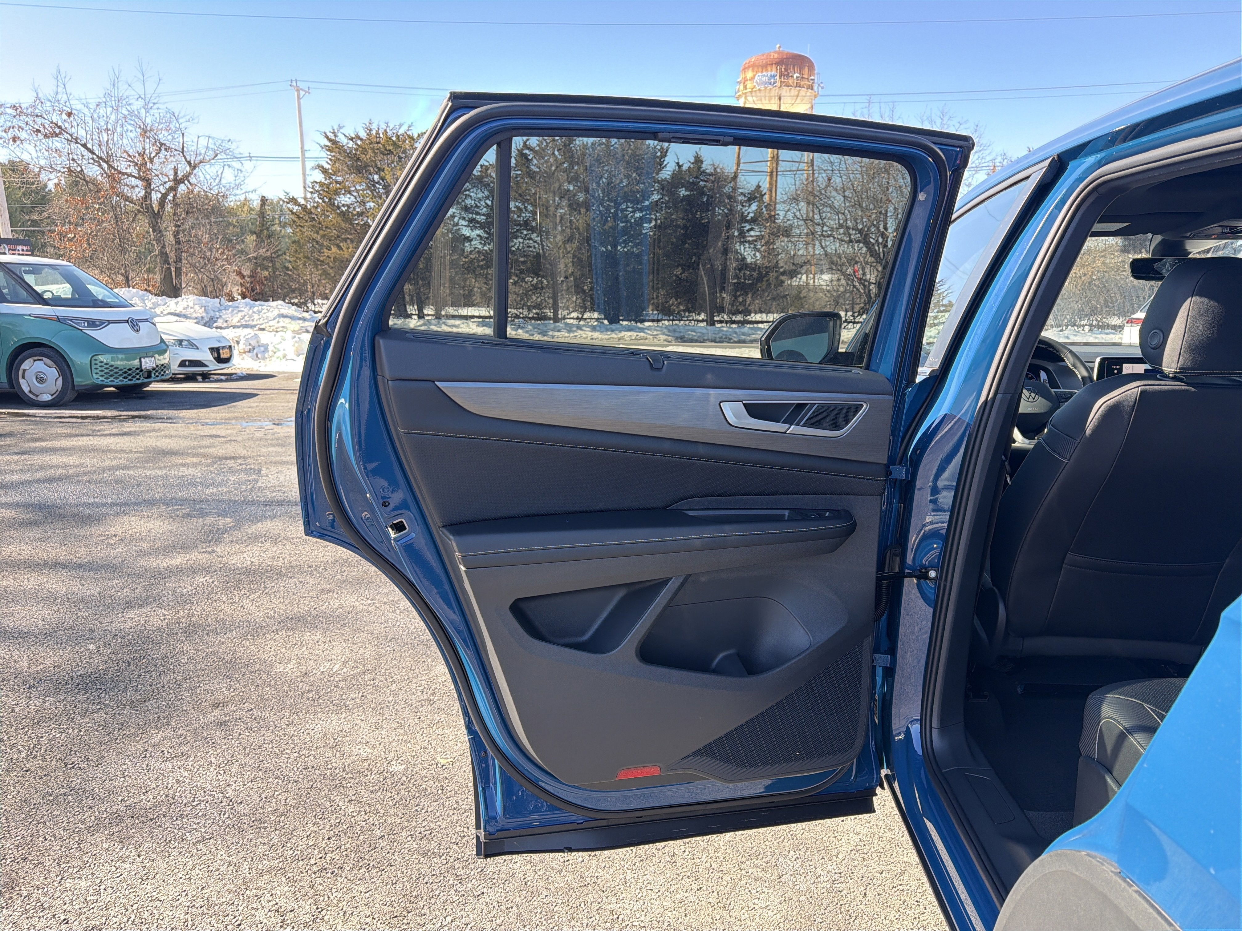 2026 Volkswagen Atlas Cross Sport 2.0T SE W/TECHNOLOGY