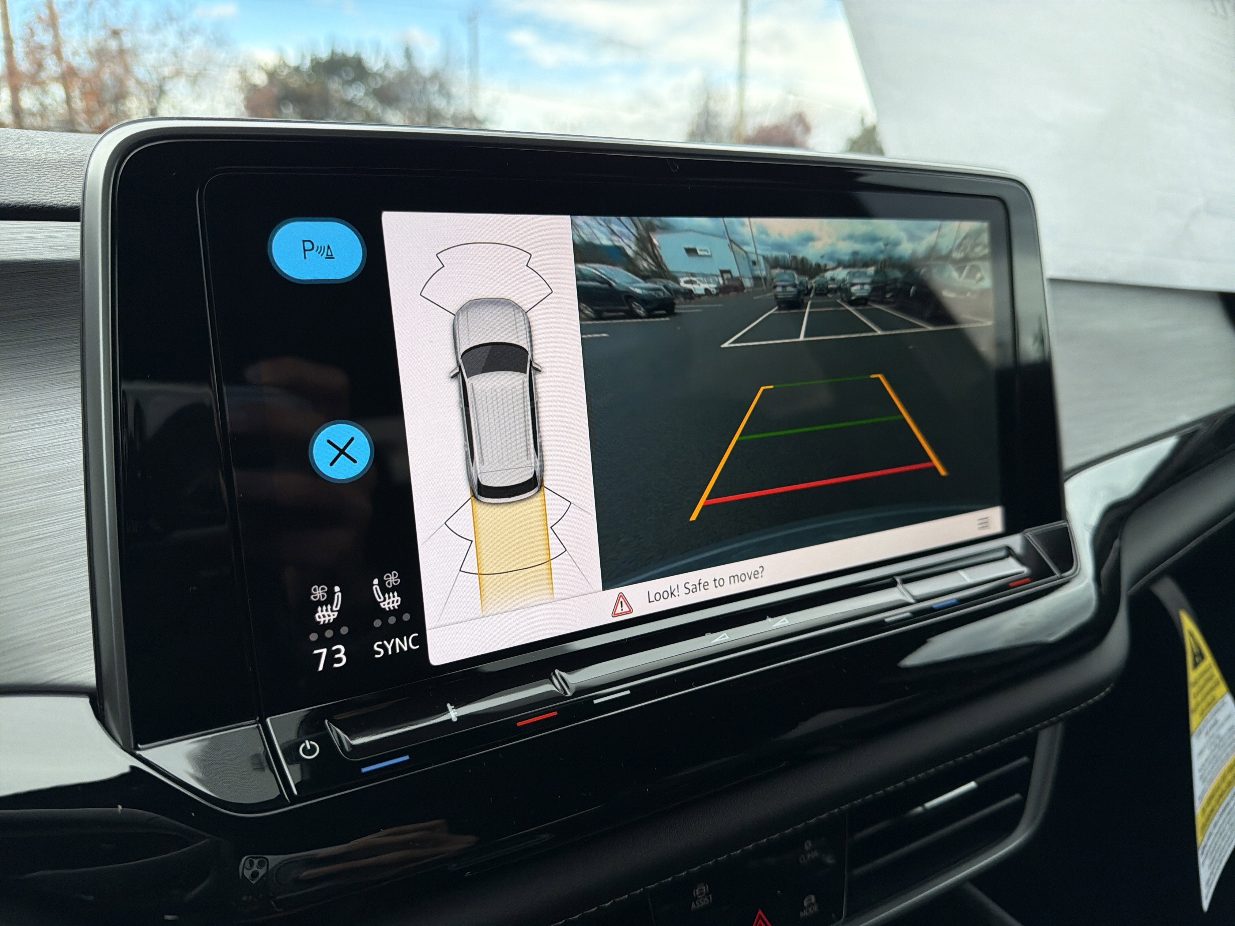 2026 Volkswagen Atlas Cross Sport 2.0T SE W/TECHNOLOGY