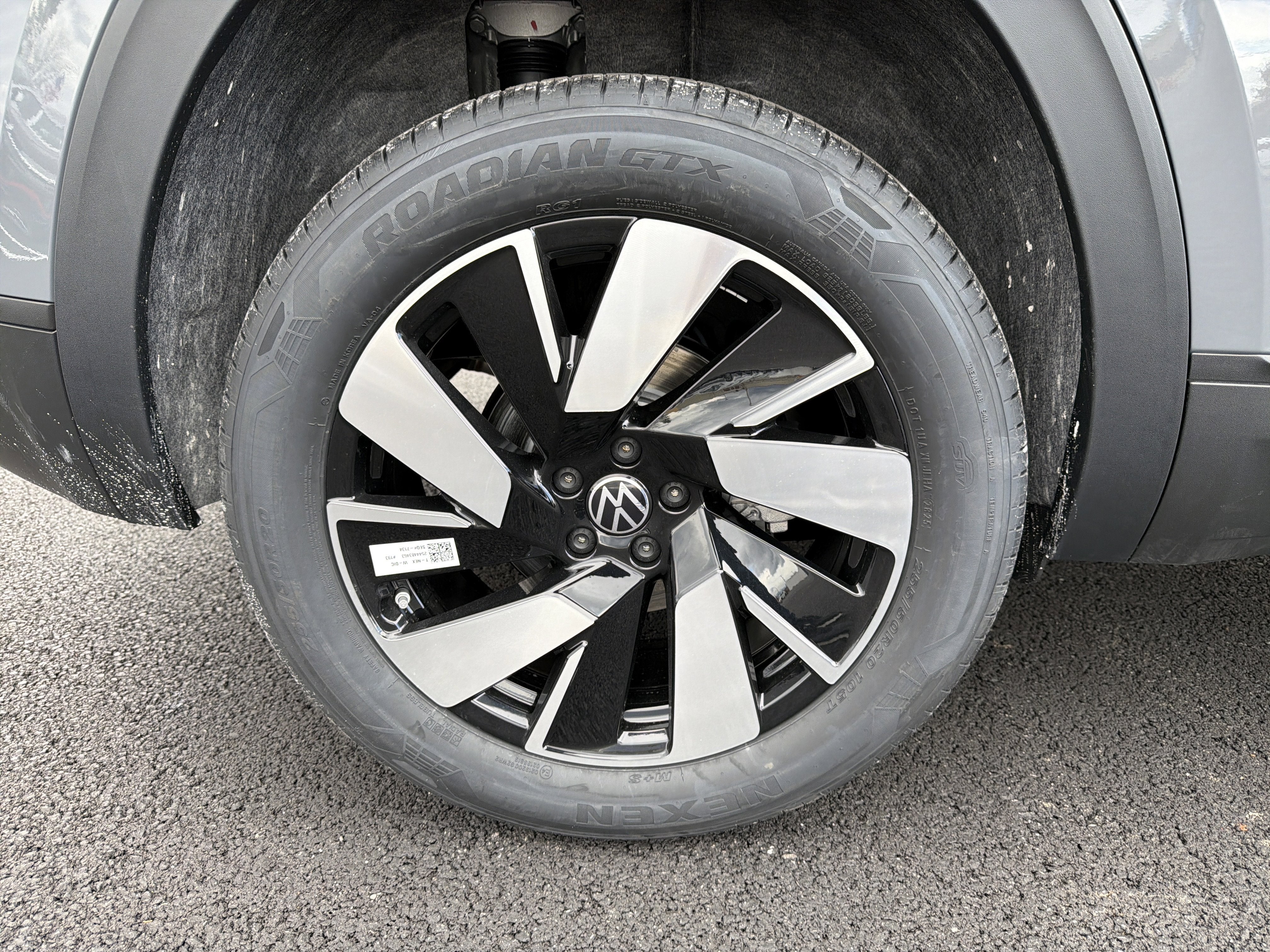 2026 Volkswagen Atlas Cross Sport 2.0T SE W/TECHNOLOGY