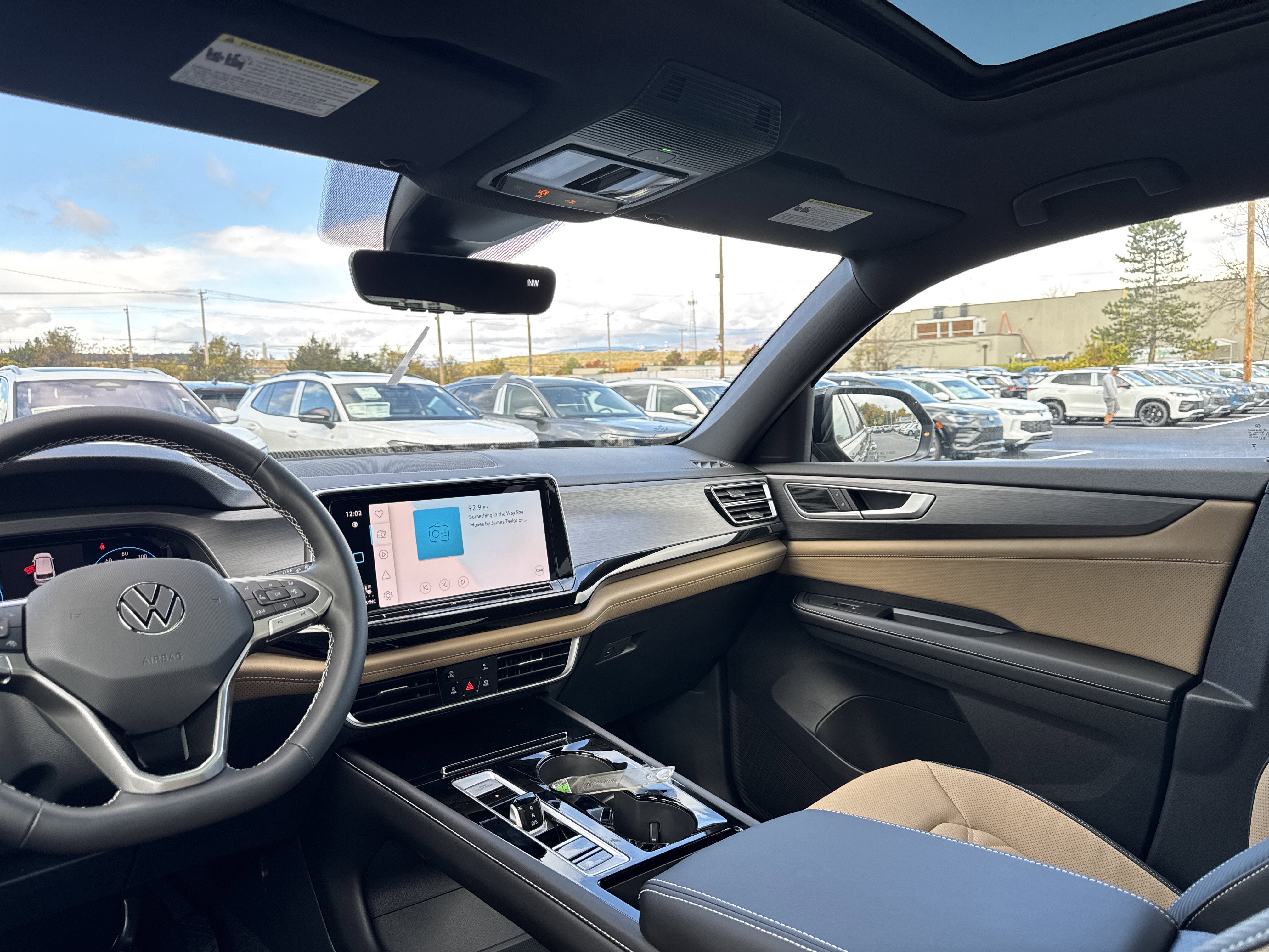 2026 Volkswagen Atlas Cross Sport 2.0T SE W/TECHNOLOGY