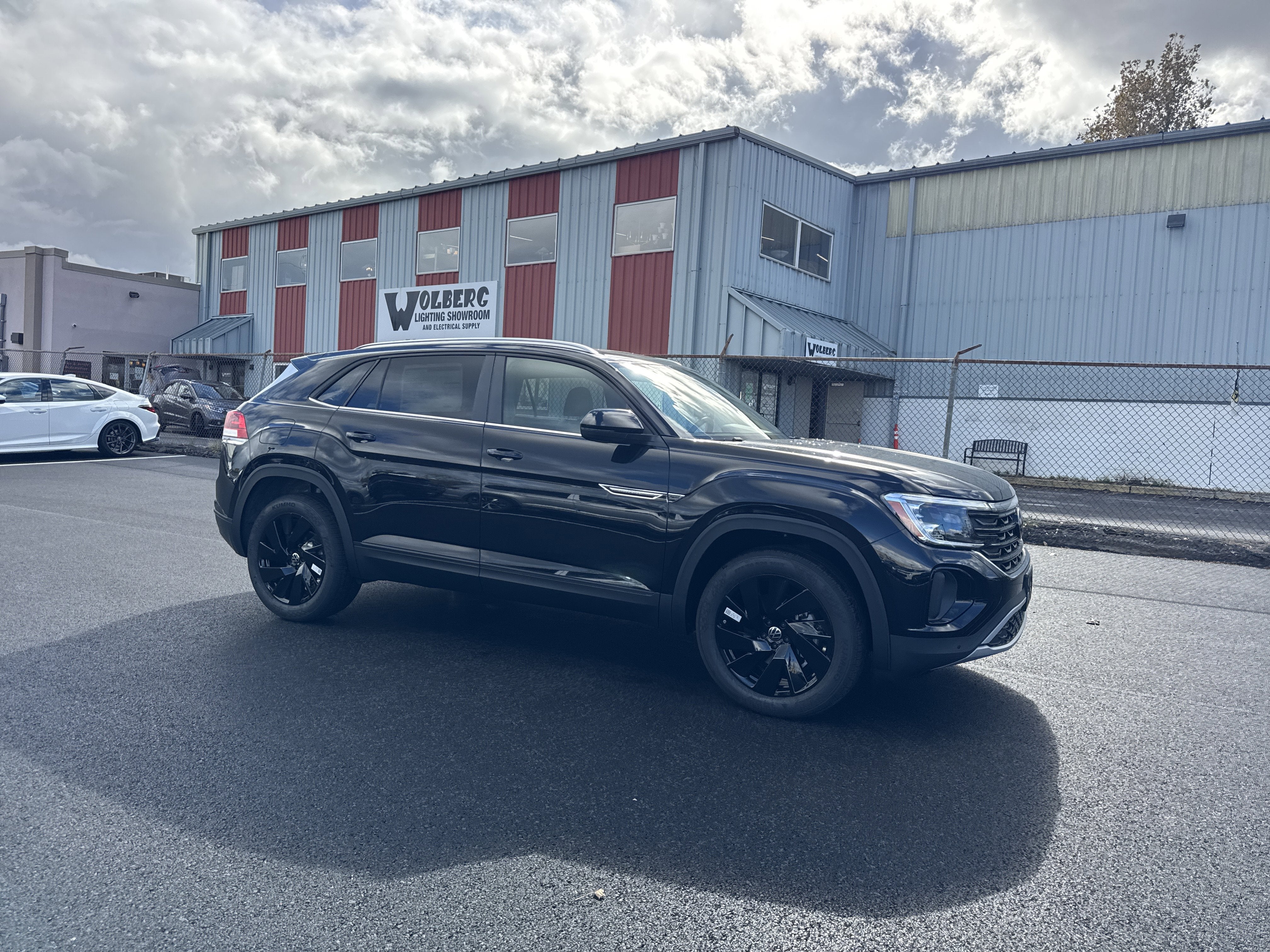 2026 Volkswagen Atlas Cross Sport 2.0T SE W/TECHNOLOGY