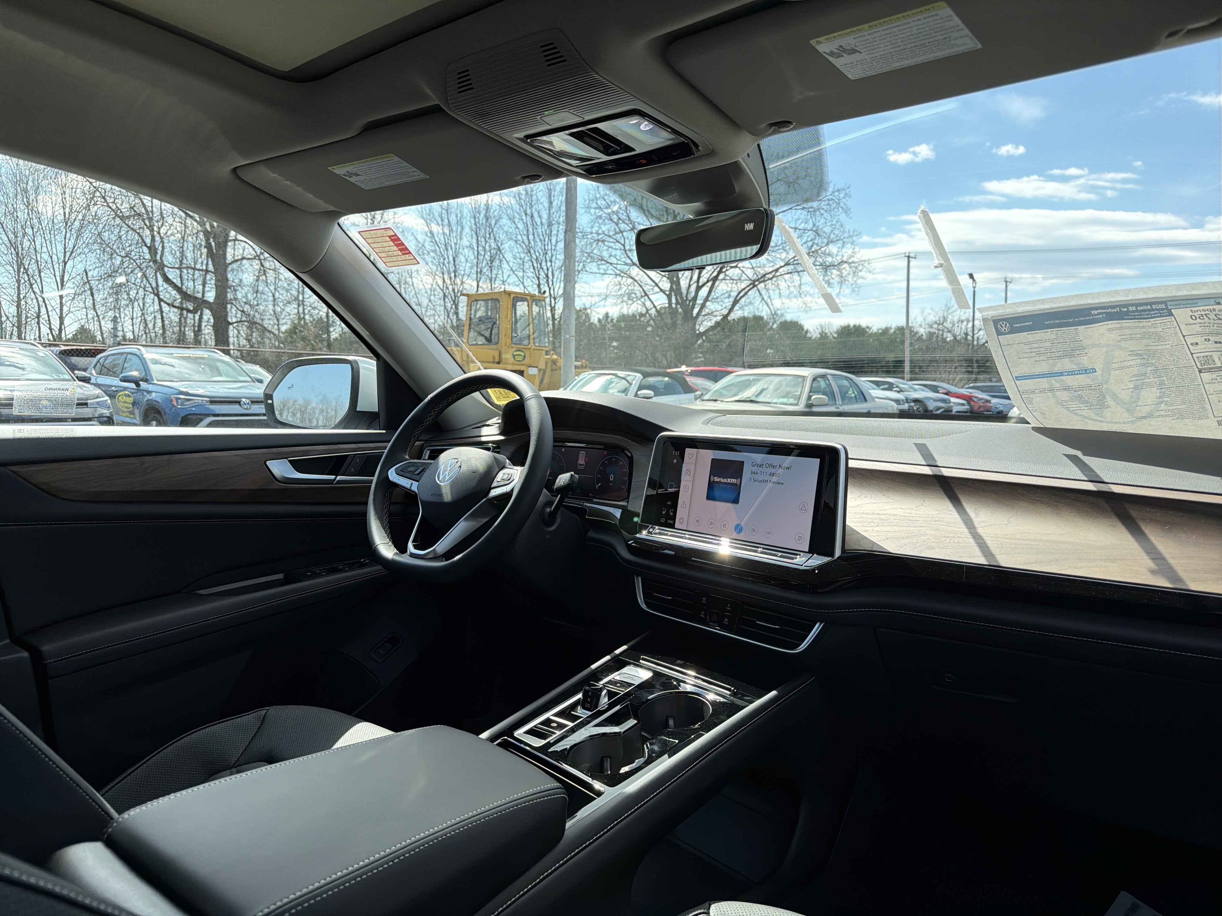 2026 Volkswagen Atlas 2.0T SE W/TECHNOLOGY