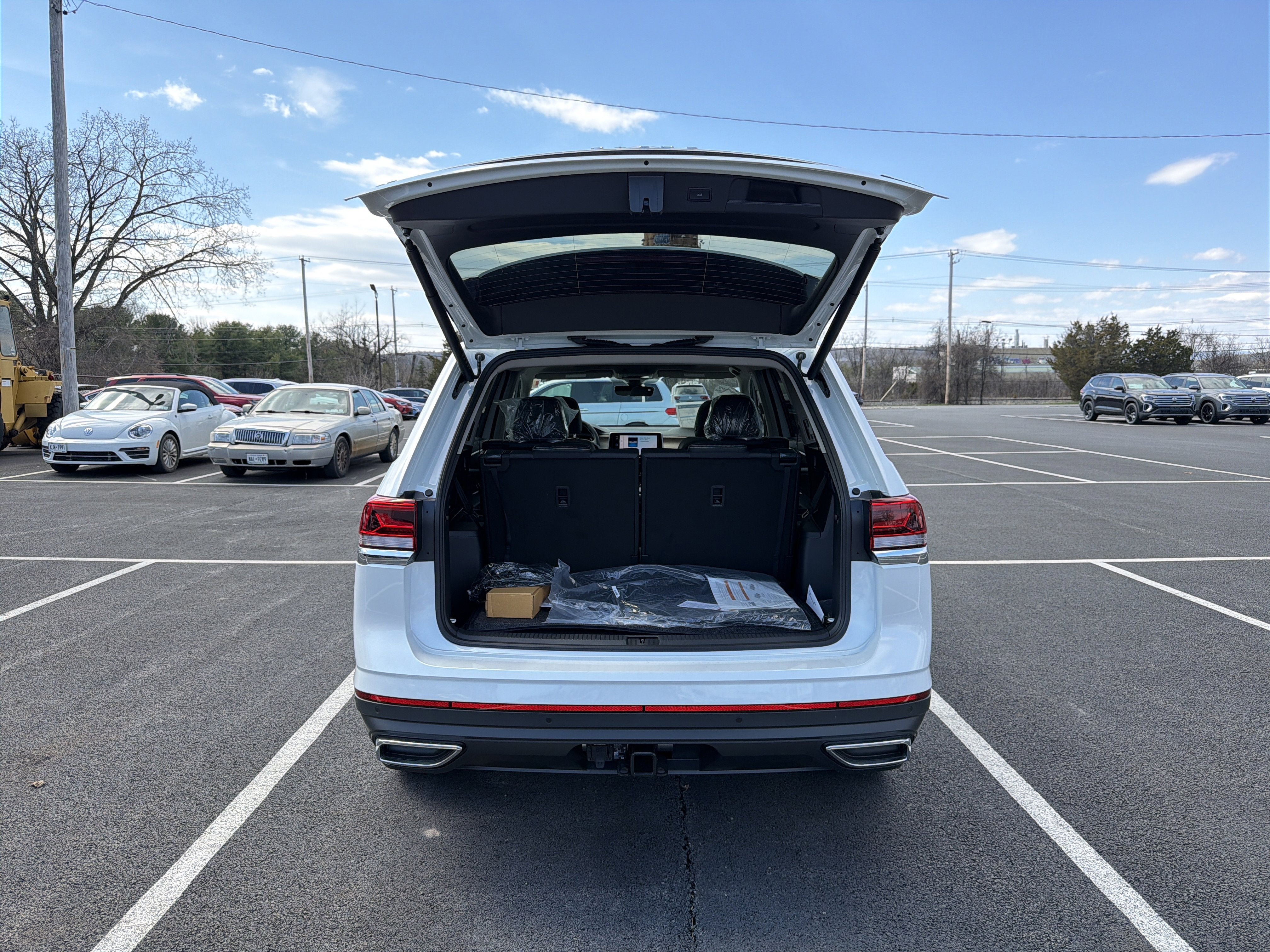 2026 Volkswagen Atlas 2.0T SE W/TECHNOLOGY