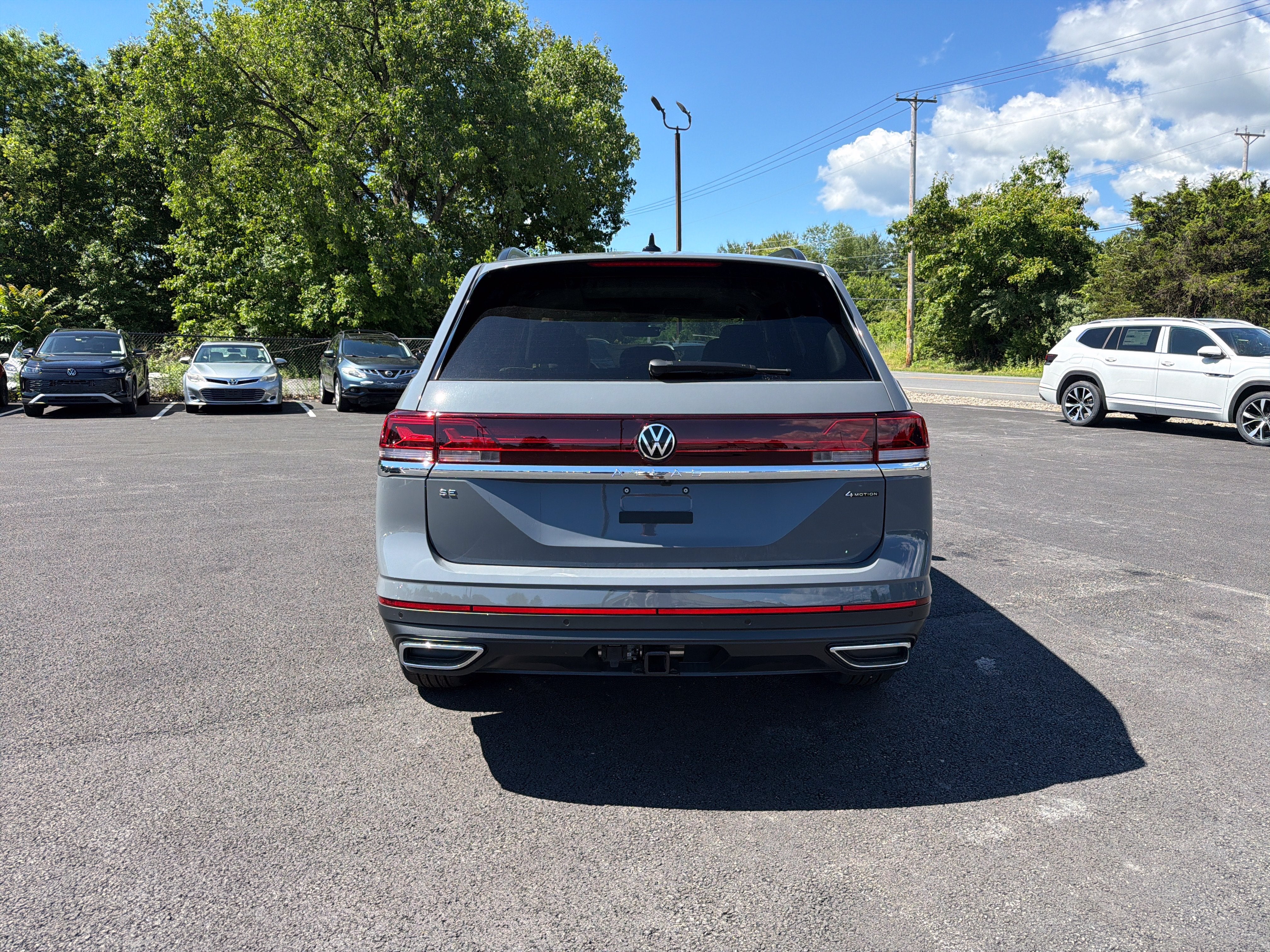 2026 Volkswagen Atlas 2.0T SE W/TECHNOLOGY