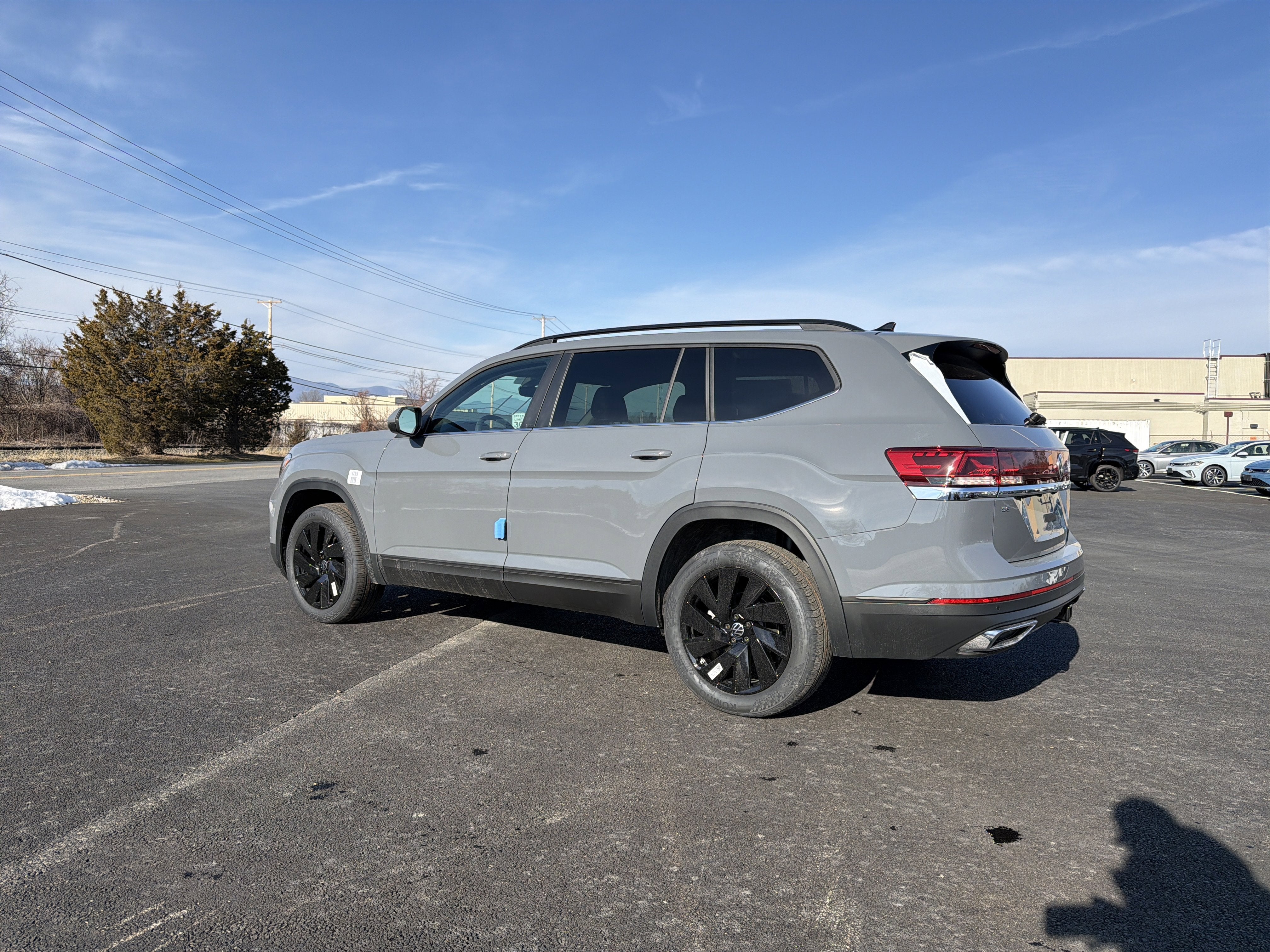 2026 Volkswagen Atlas 2.0T SE W/TECHNOLOGY