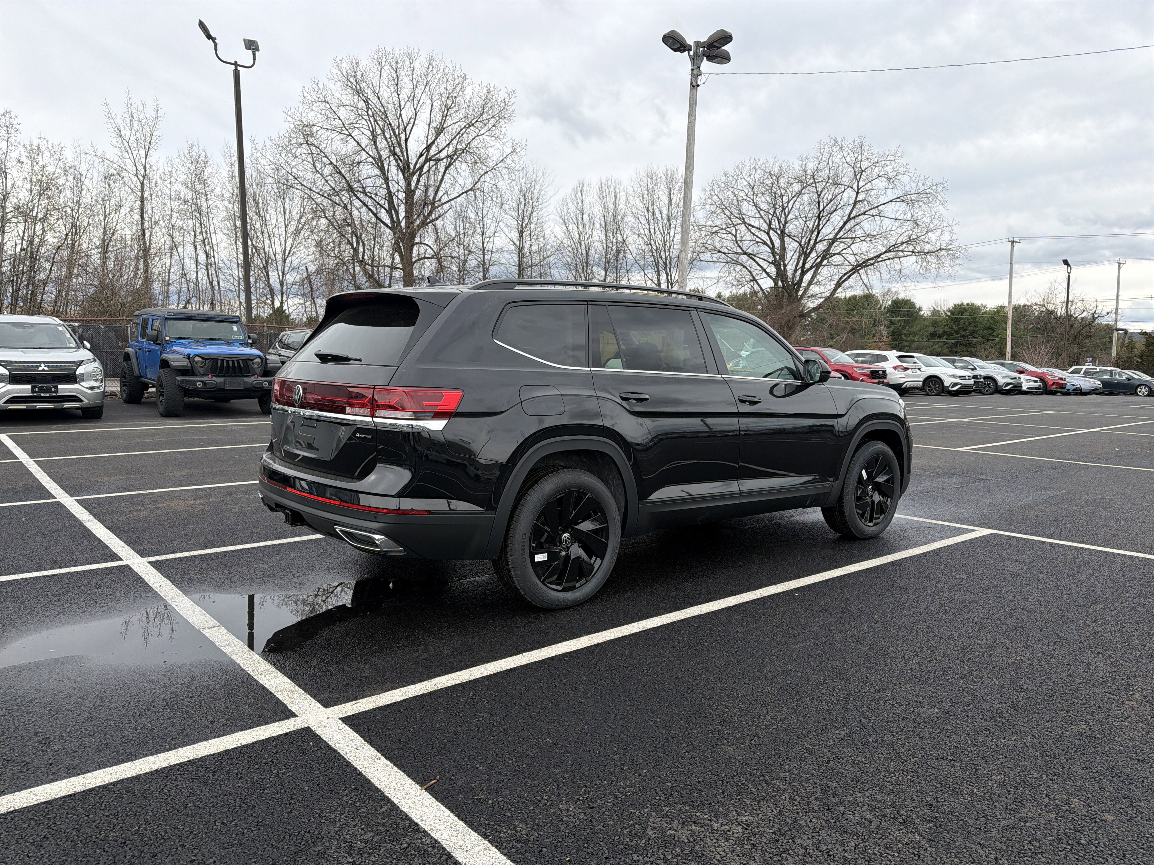 2026 Volkswagen Atlas 2.0T SE W/TECHNOLOGY