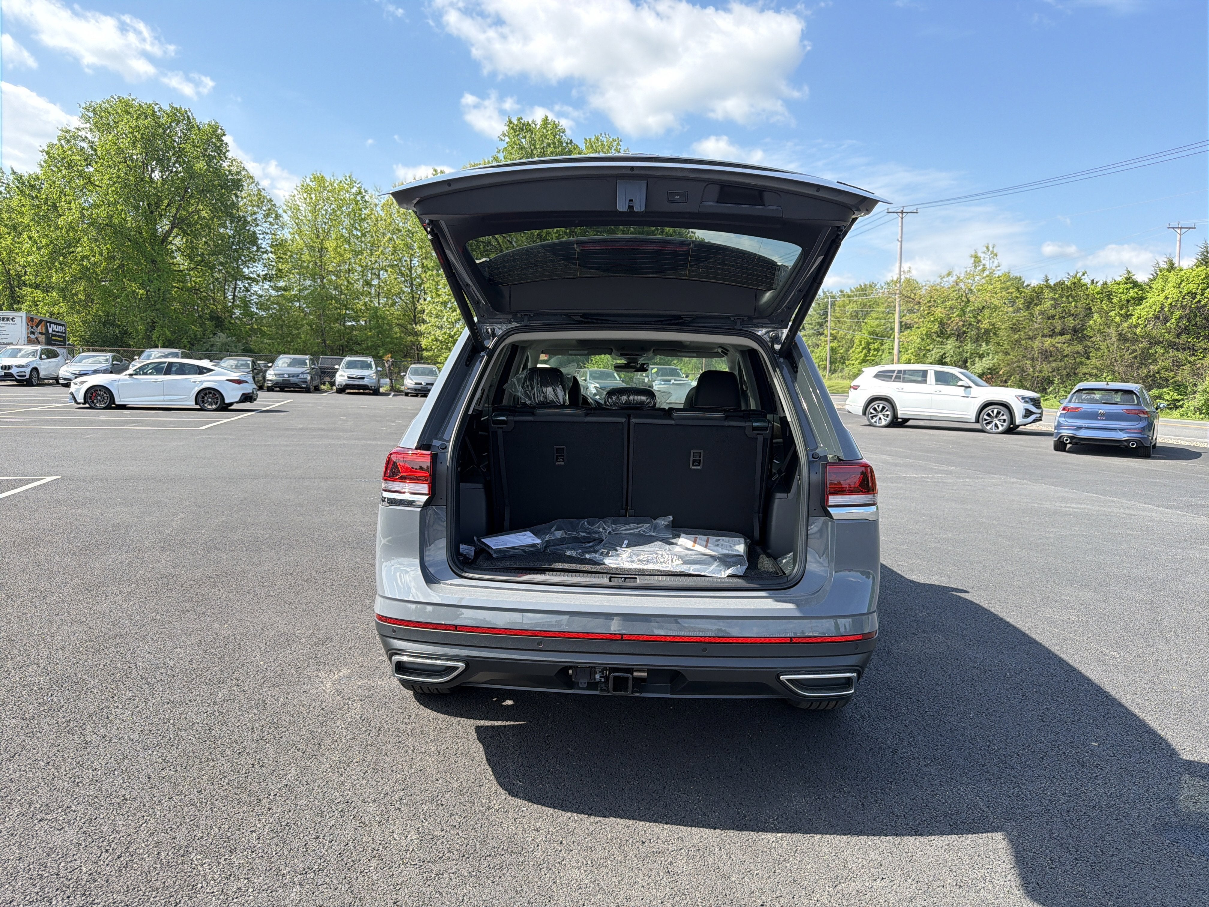 2026 Volkswagen Atlas 2.0T SE W/TECHNOLOGY