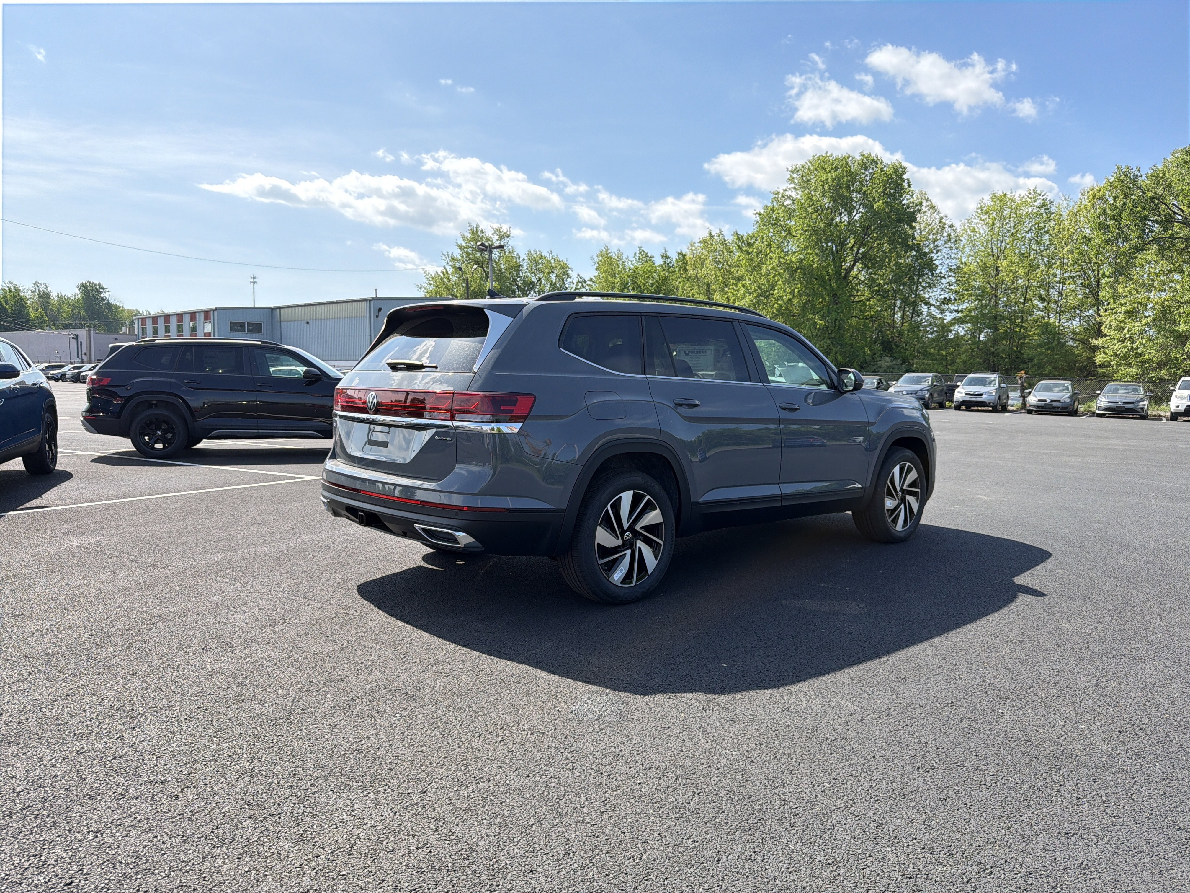 2026 Volkswagen Atlas 2.0T SE W/TECHNOLOGY