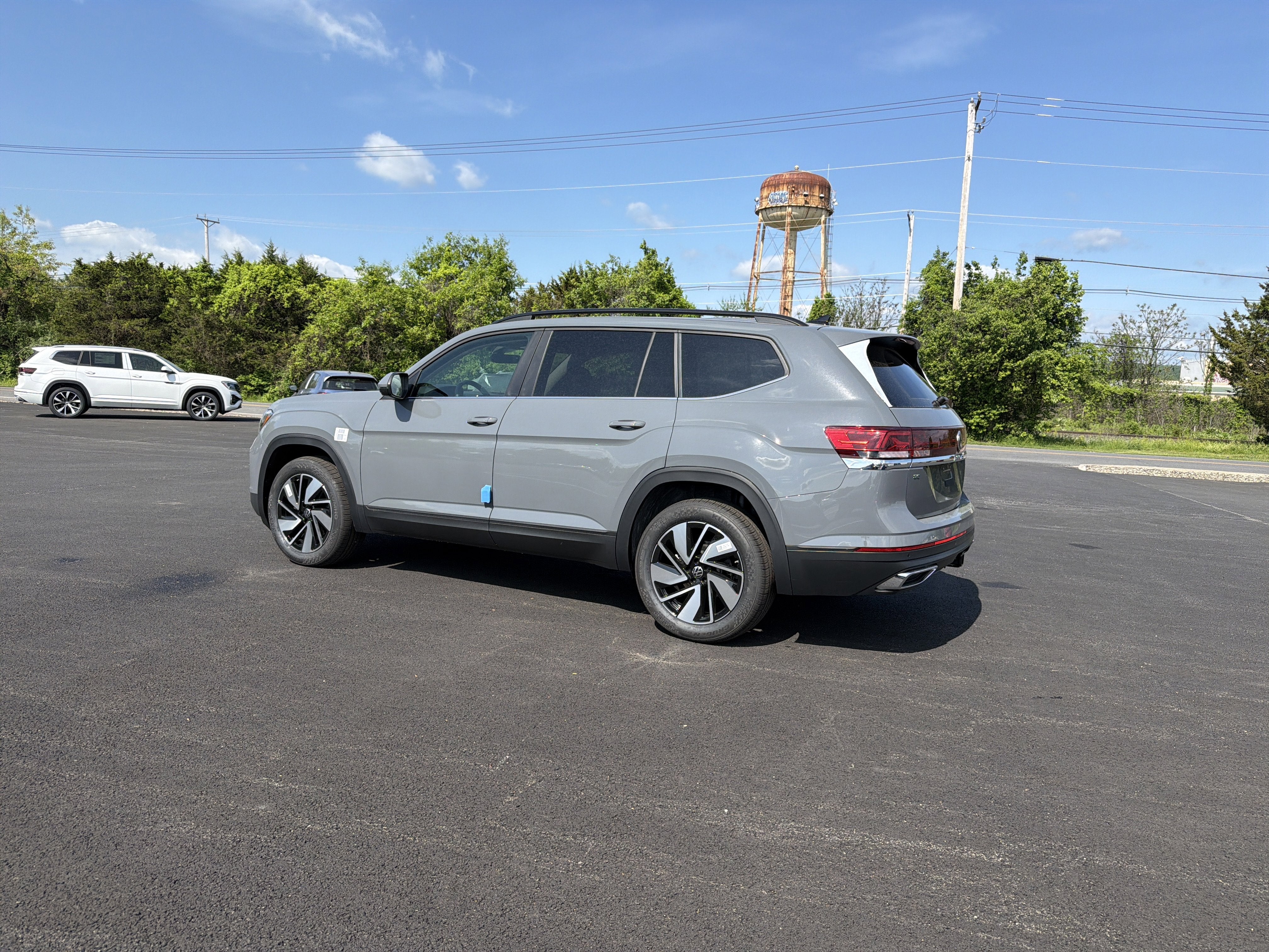 2026 Volkswagen Atlas 2.0T SE W/TECHNOLOGY