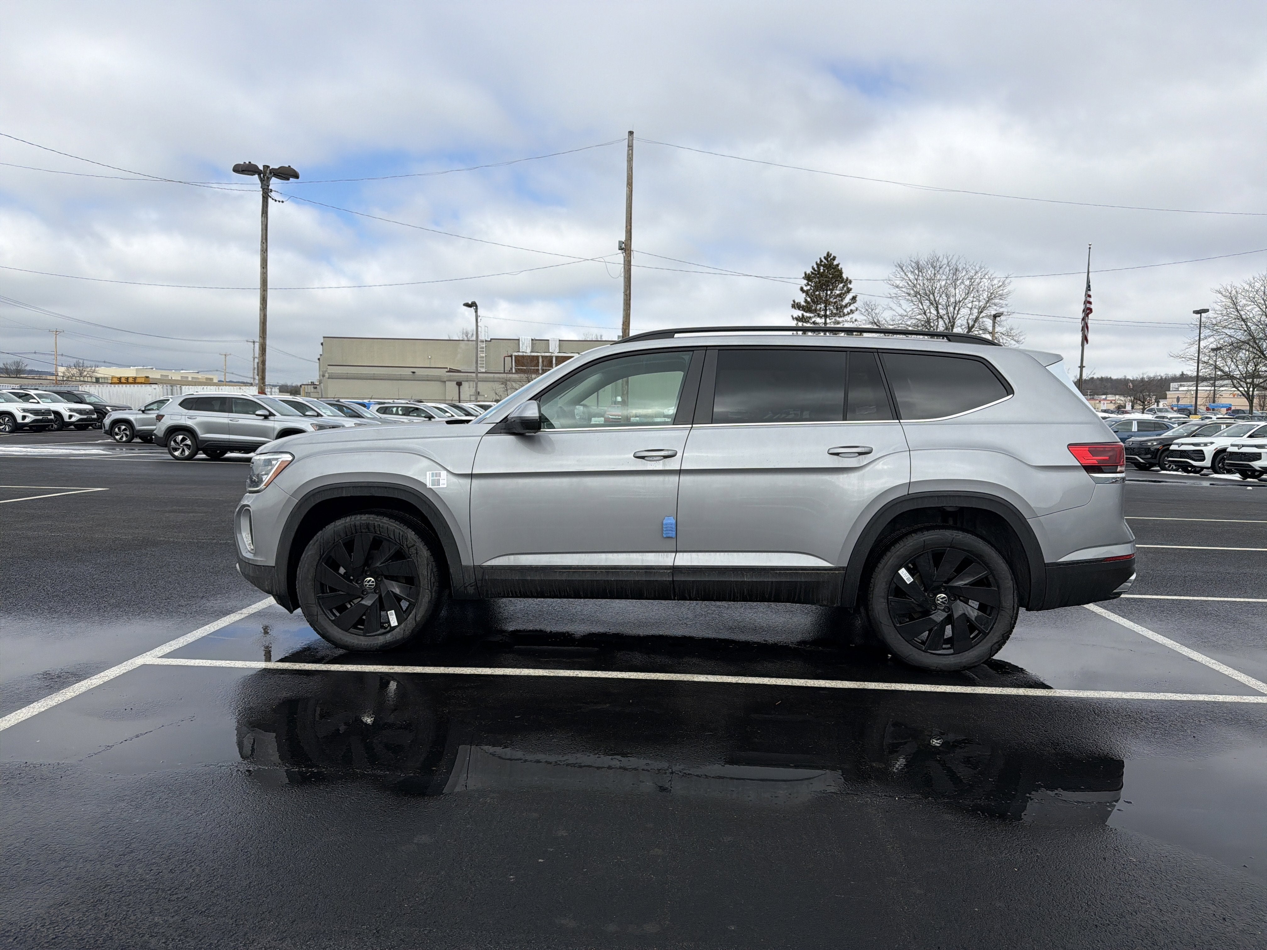 2026 Volkswagen Atlas 2.0T SE W/TECHNOLOGY