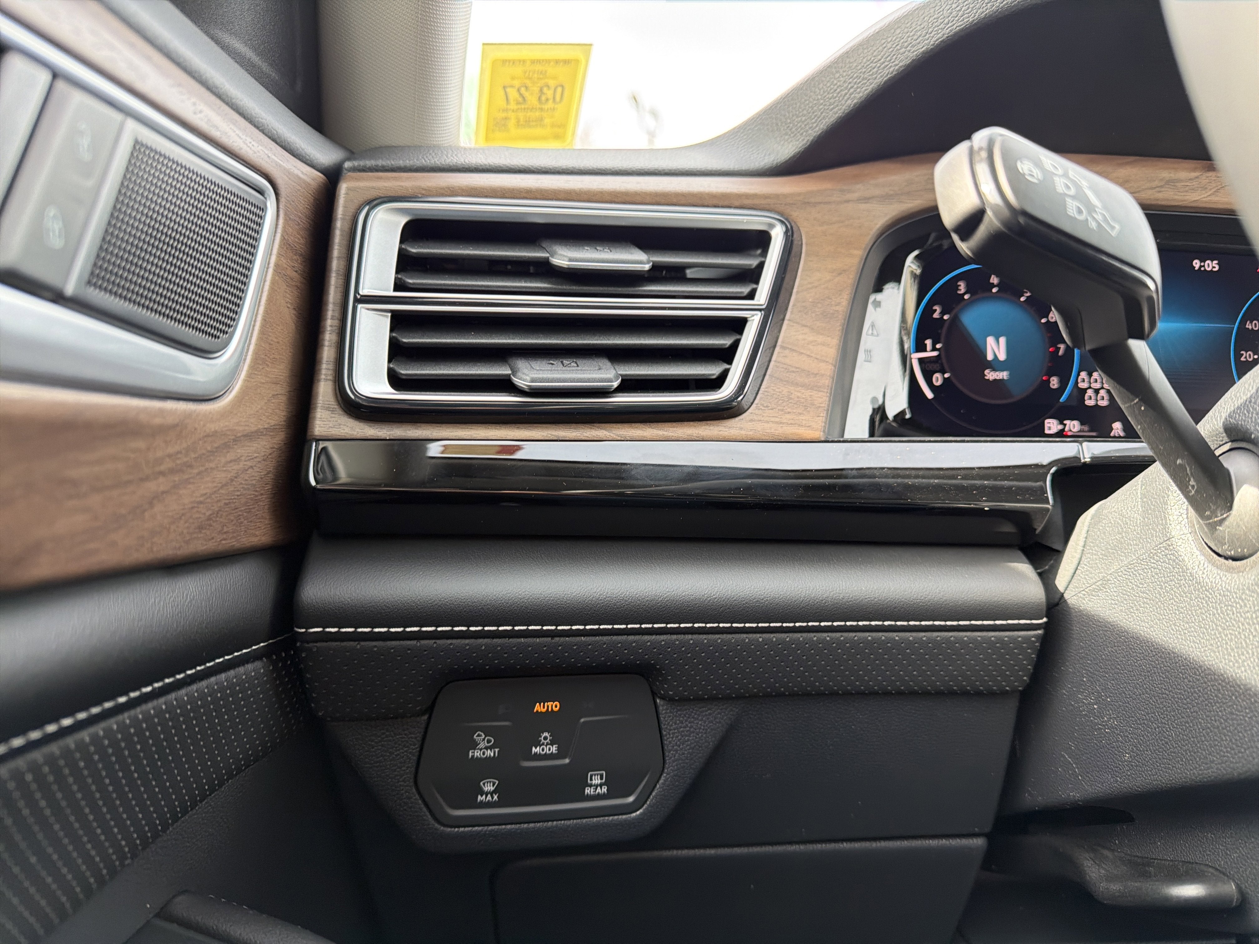 2026 Volkswagen Atlas 2.0T SE W/ Tech FWD