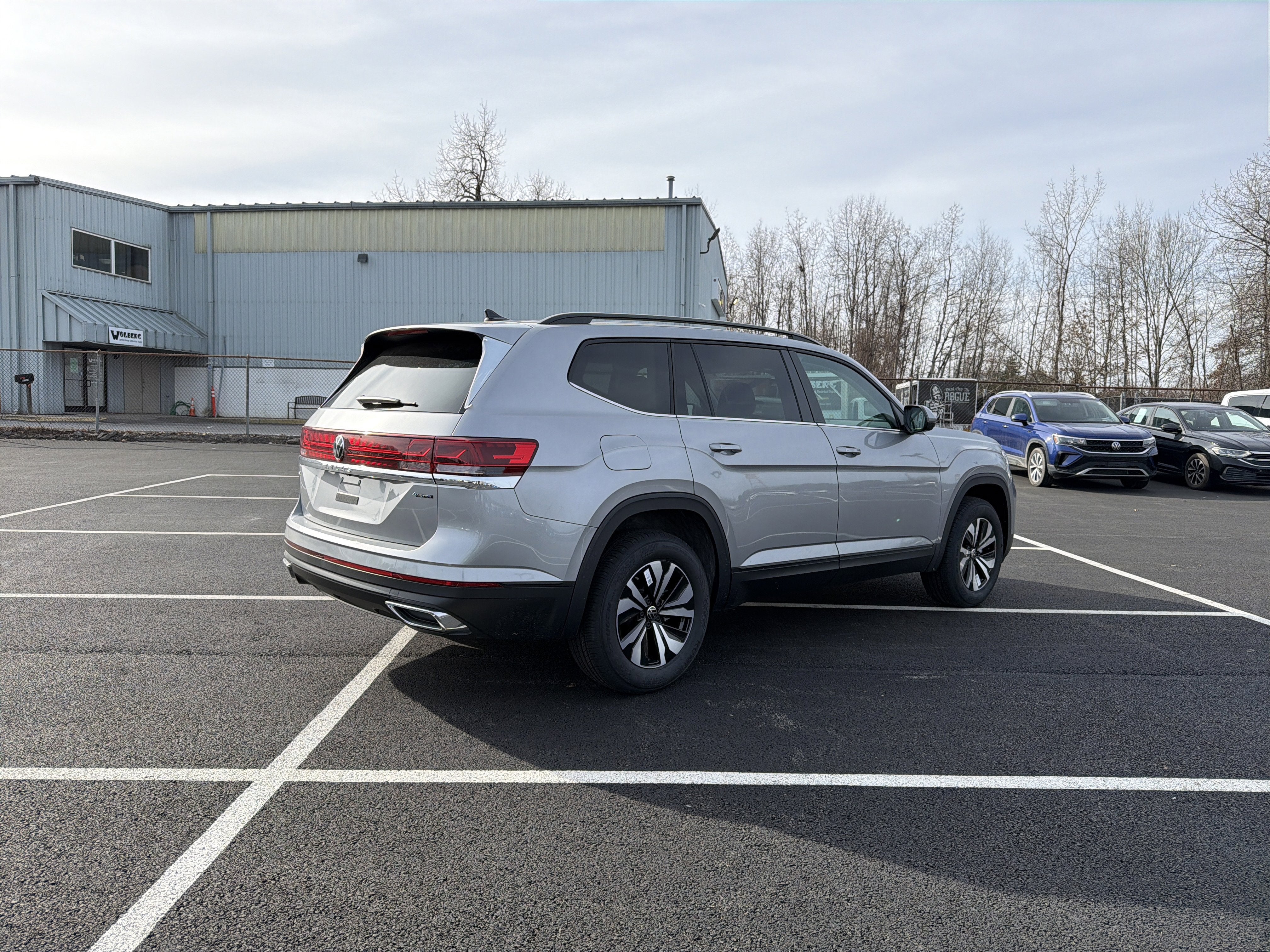 2026 Volkswagen Atlas 2.0T SE W/ Tech FWD