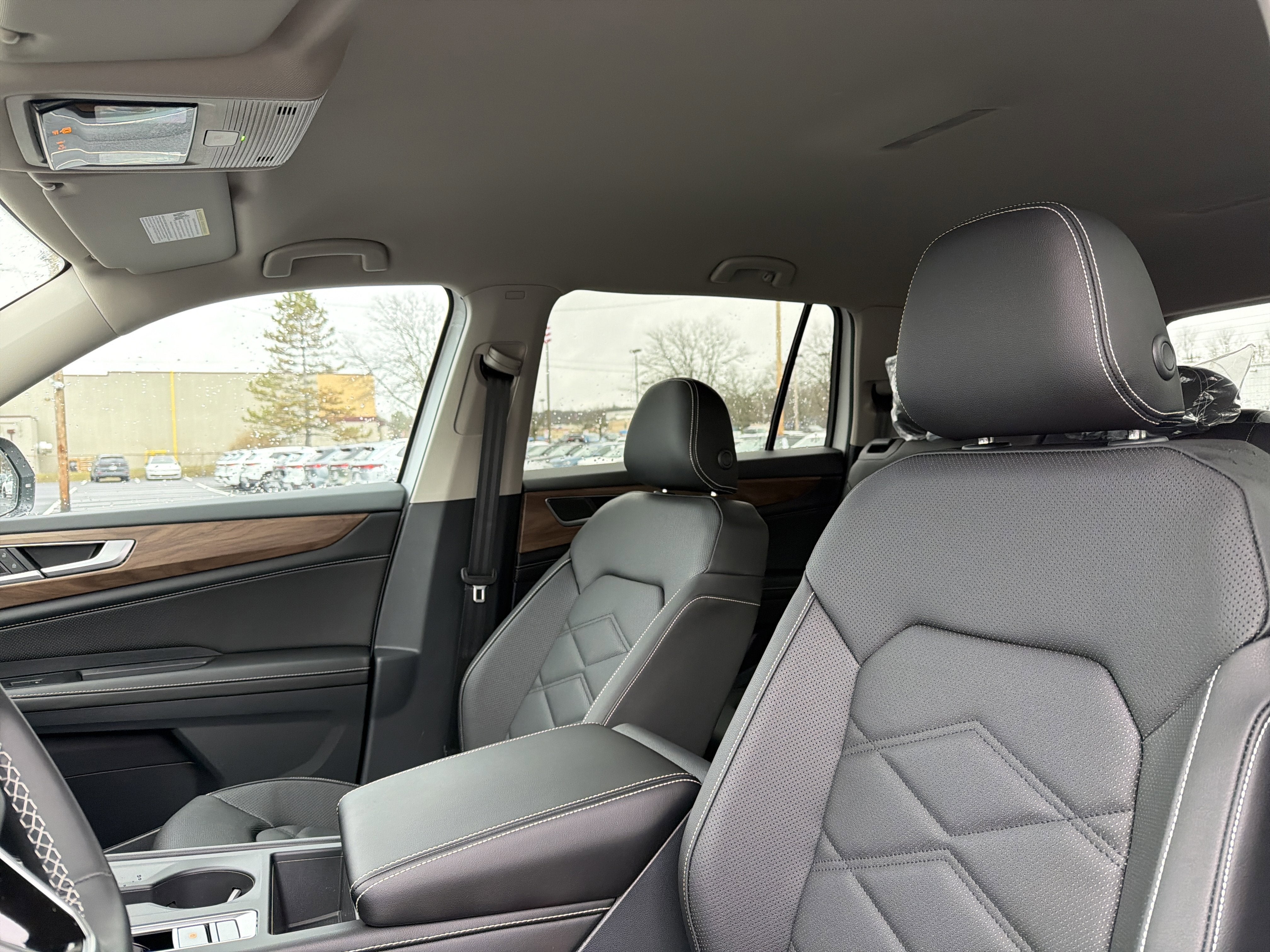 2026 Volkswagen Atlas 2.0T SE