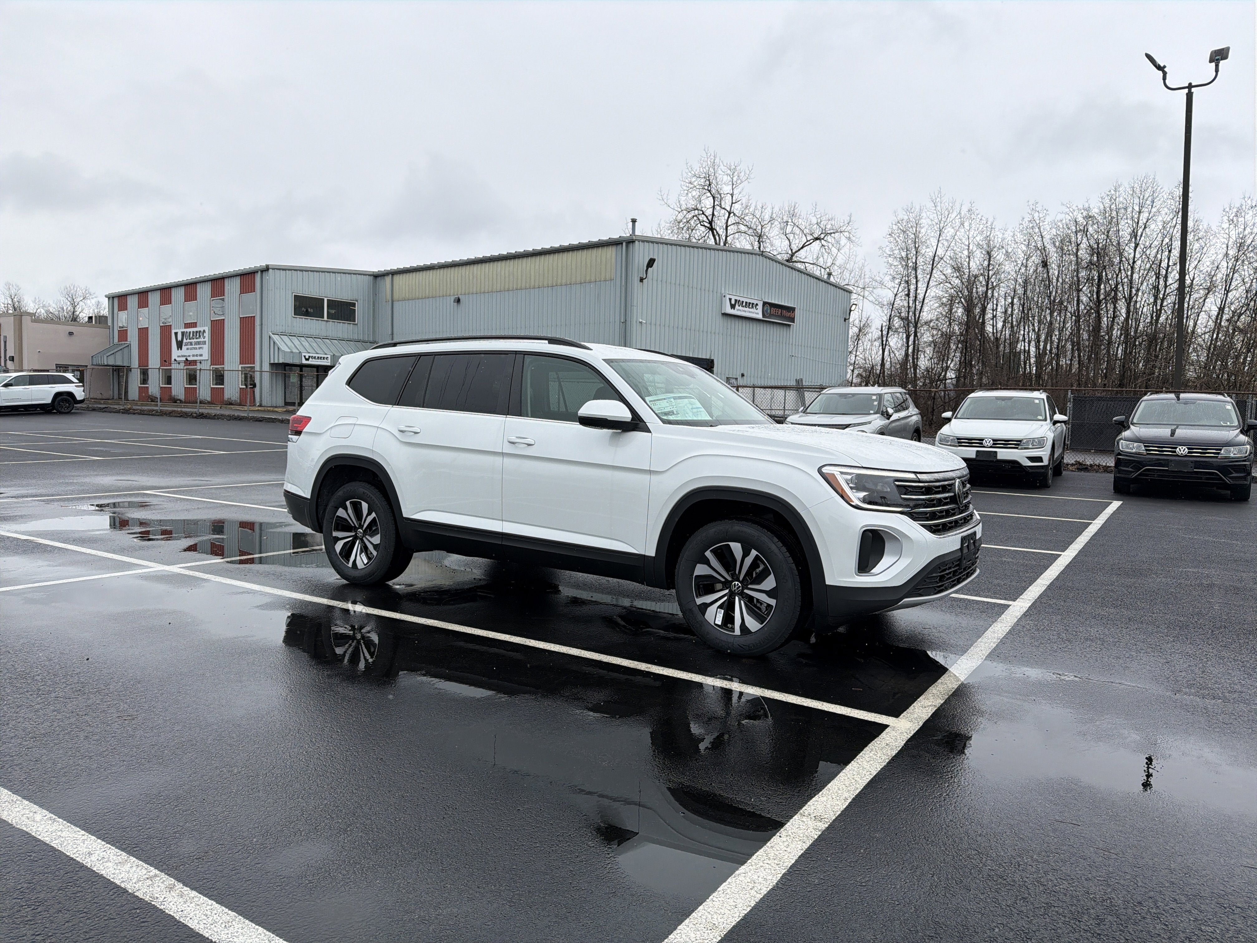 2026 Volkswagen Atlas 2.0T SE