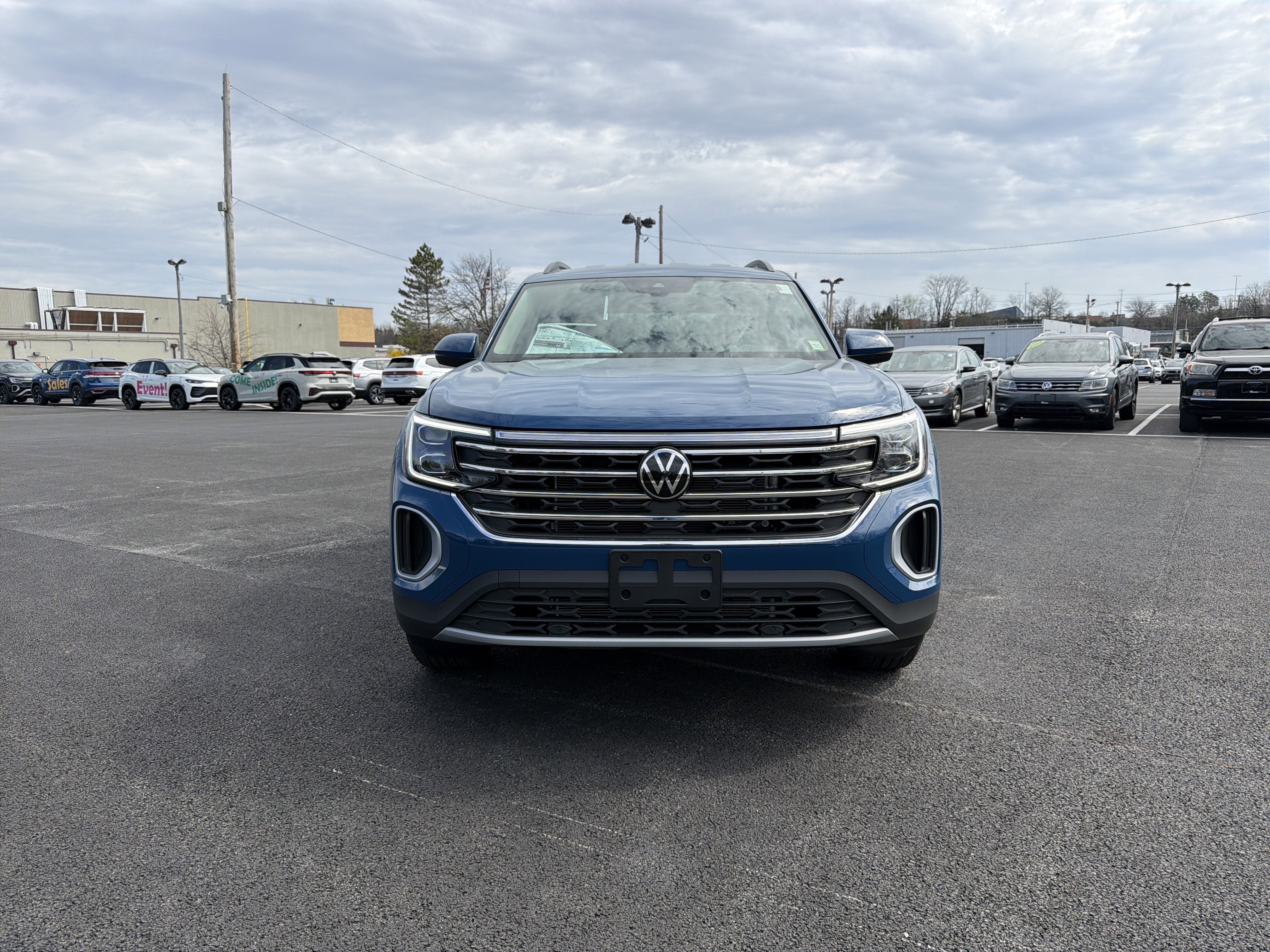 2026 Volkswagen Atlas 2.0T SE