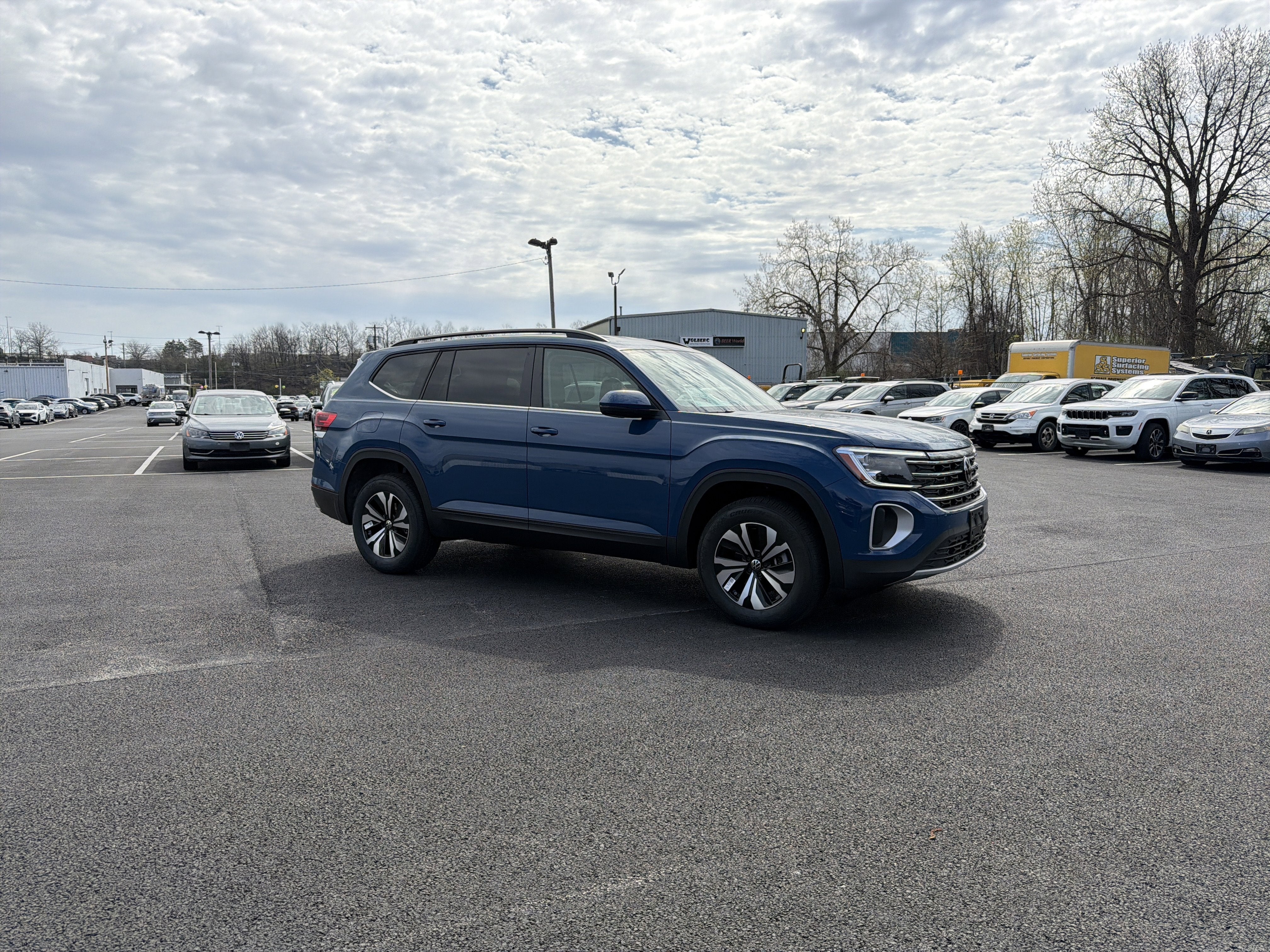 2026 Volkswagen Atlas 2.0T SE
