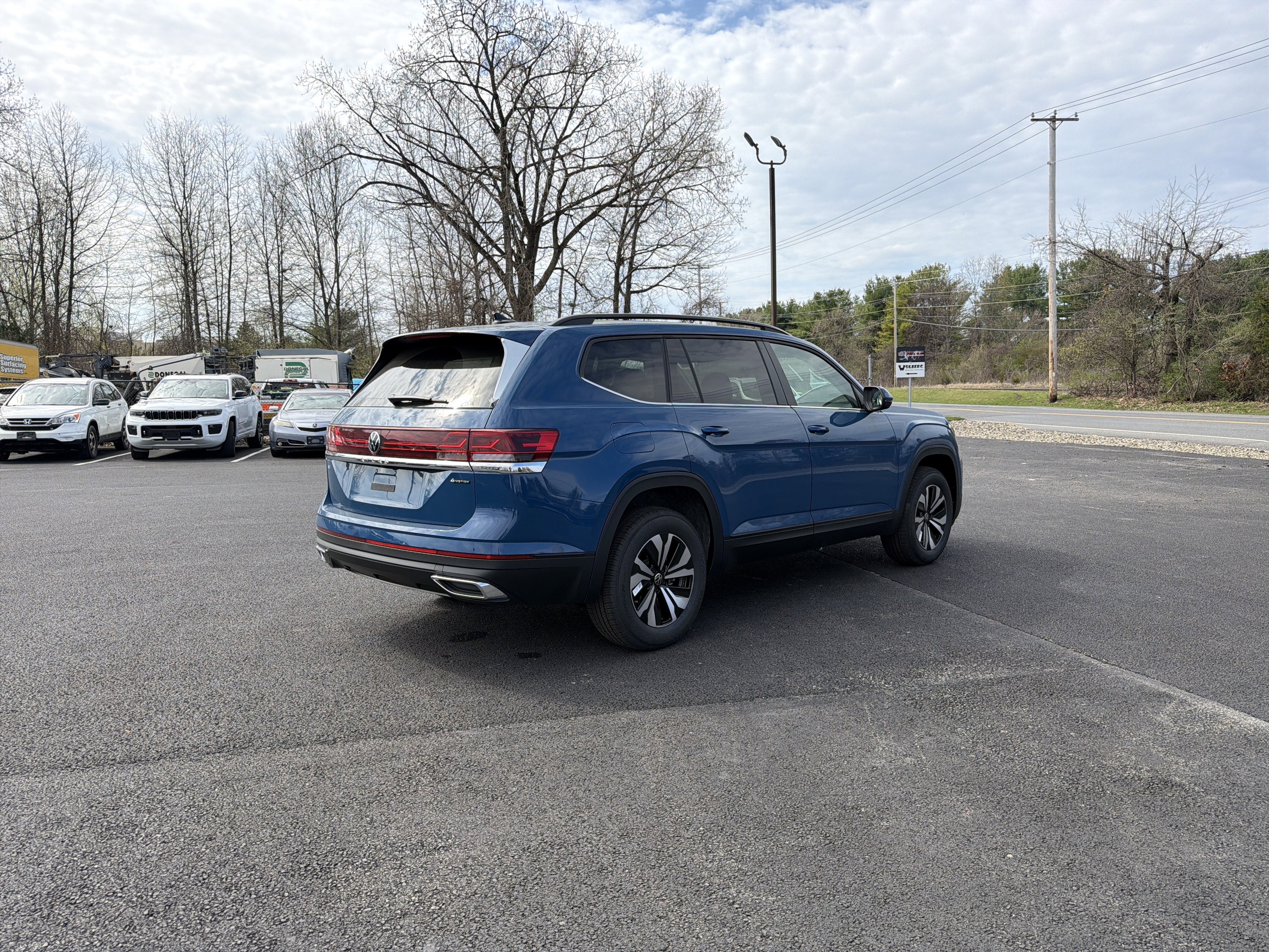 2026 Volkswagen Atlas 2.0T SE
