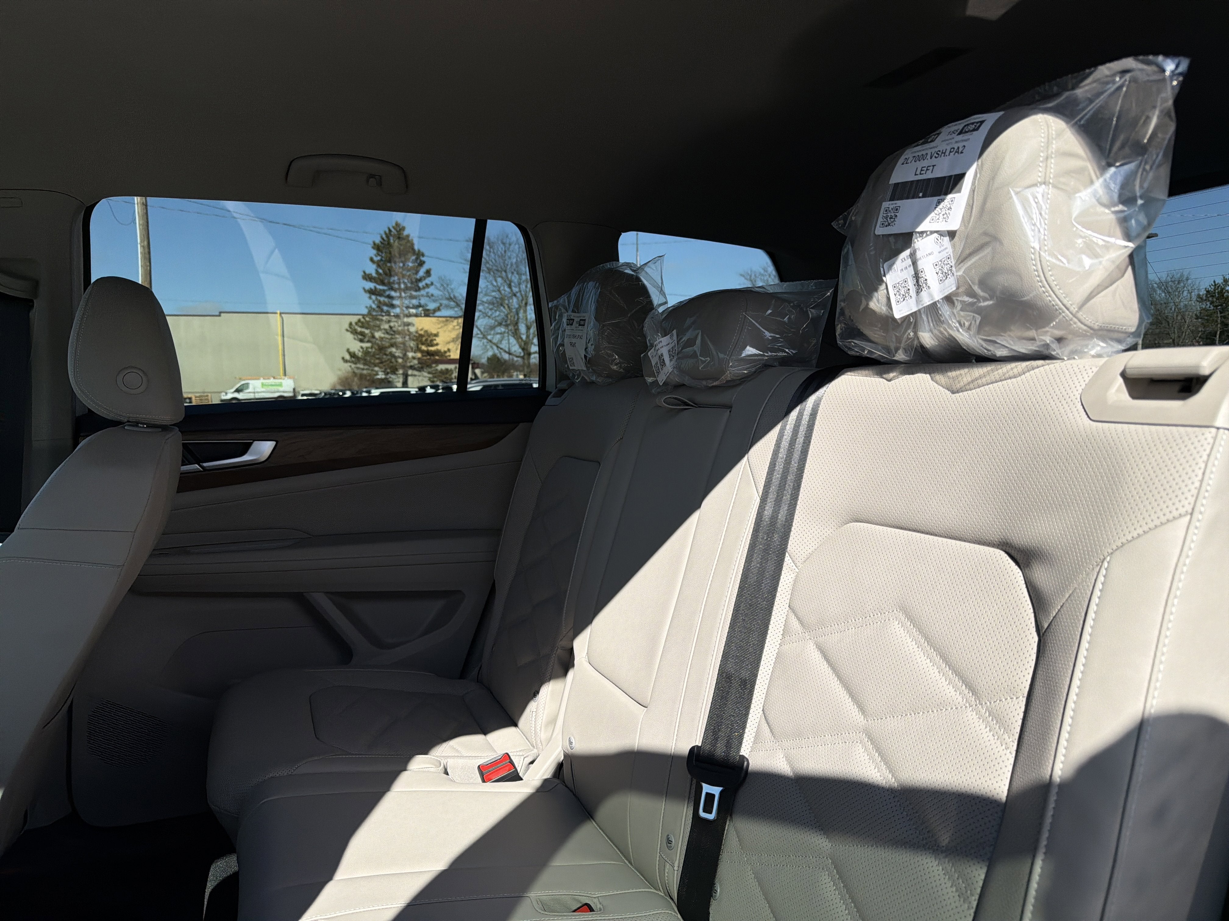 2026 Volkswagen Atlas 2.0T SE