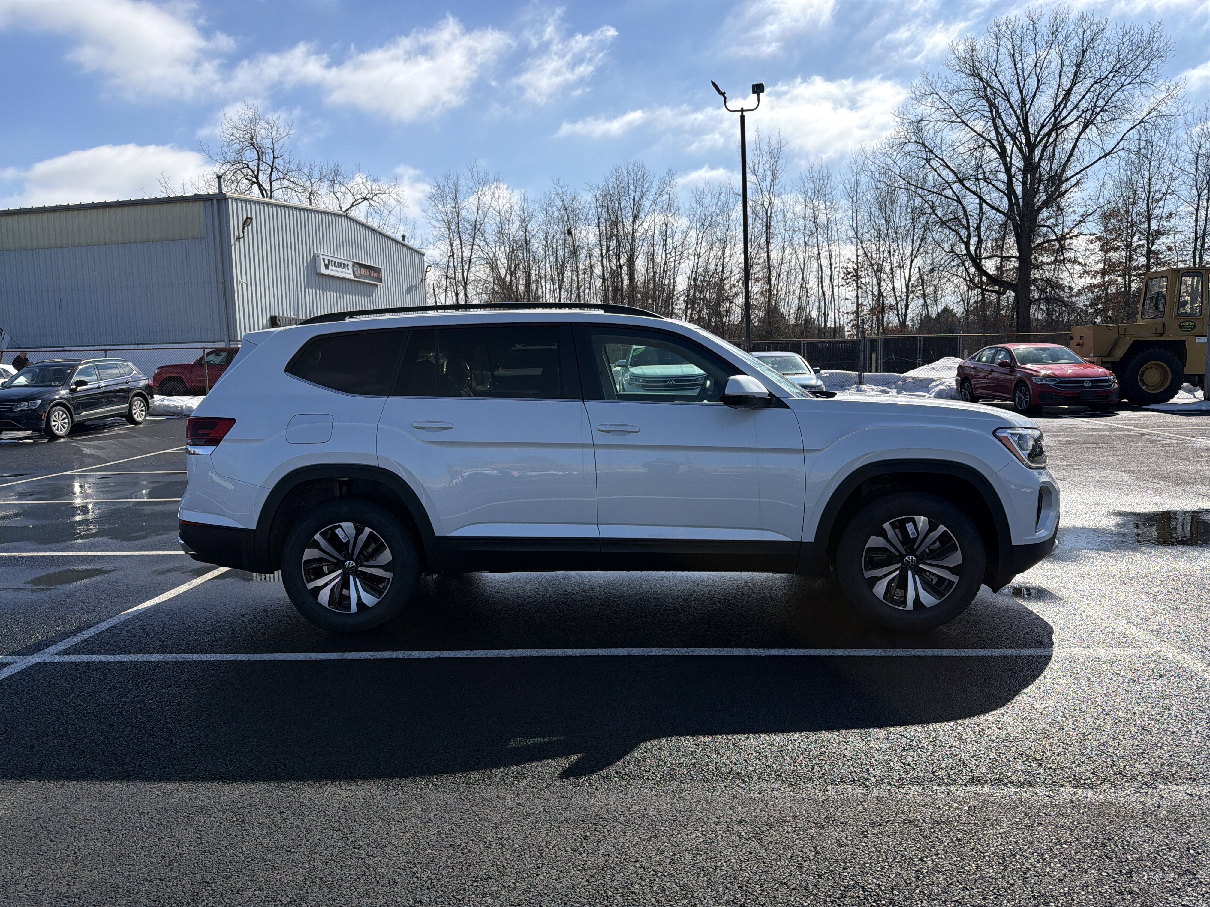 2026 Volkswagen Atlas 2.0T SE