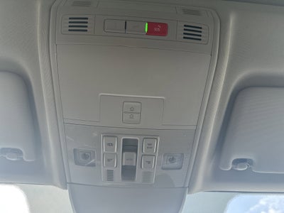 2025 Volkswagen Taos 1.5T SE Black