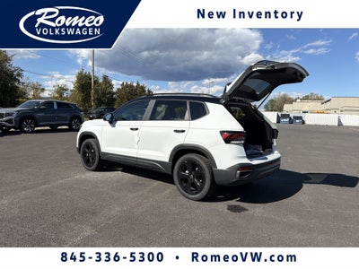 2027 Volkswagen Taos SE