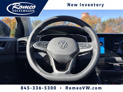 2027 Volkswagen Taos SE Black