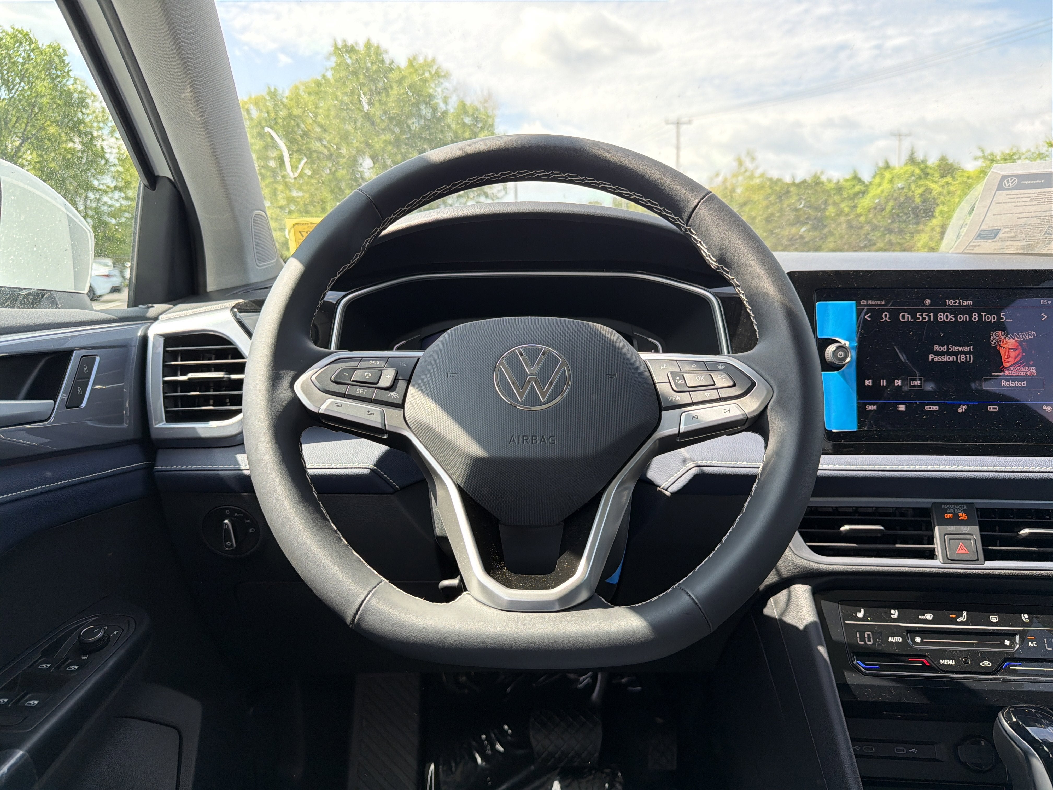 2026 Volkswagen Taos 1.5T SEL