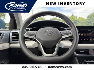 2026 Volkswagen Taos SEL 4MOTION