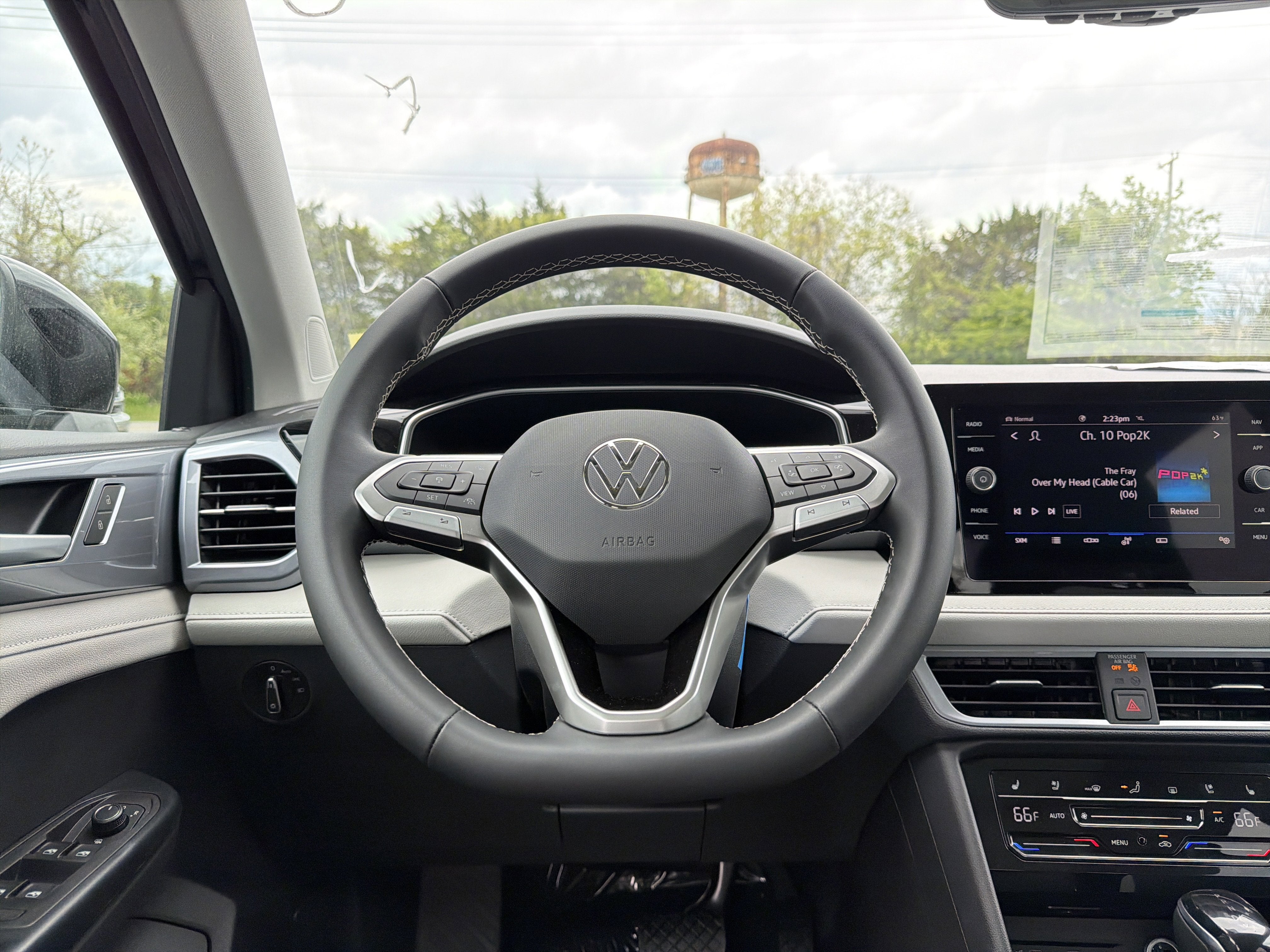 2026 Volkswagen Taos 1.5T SEL