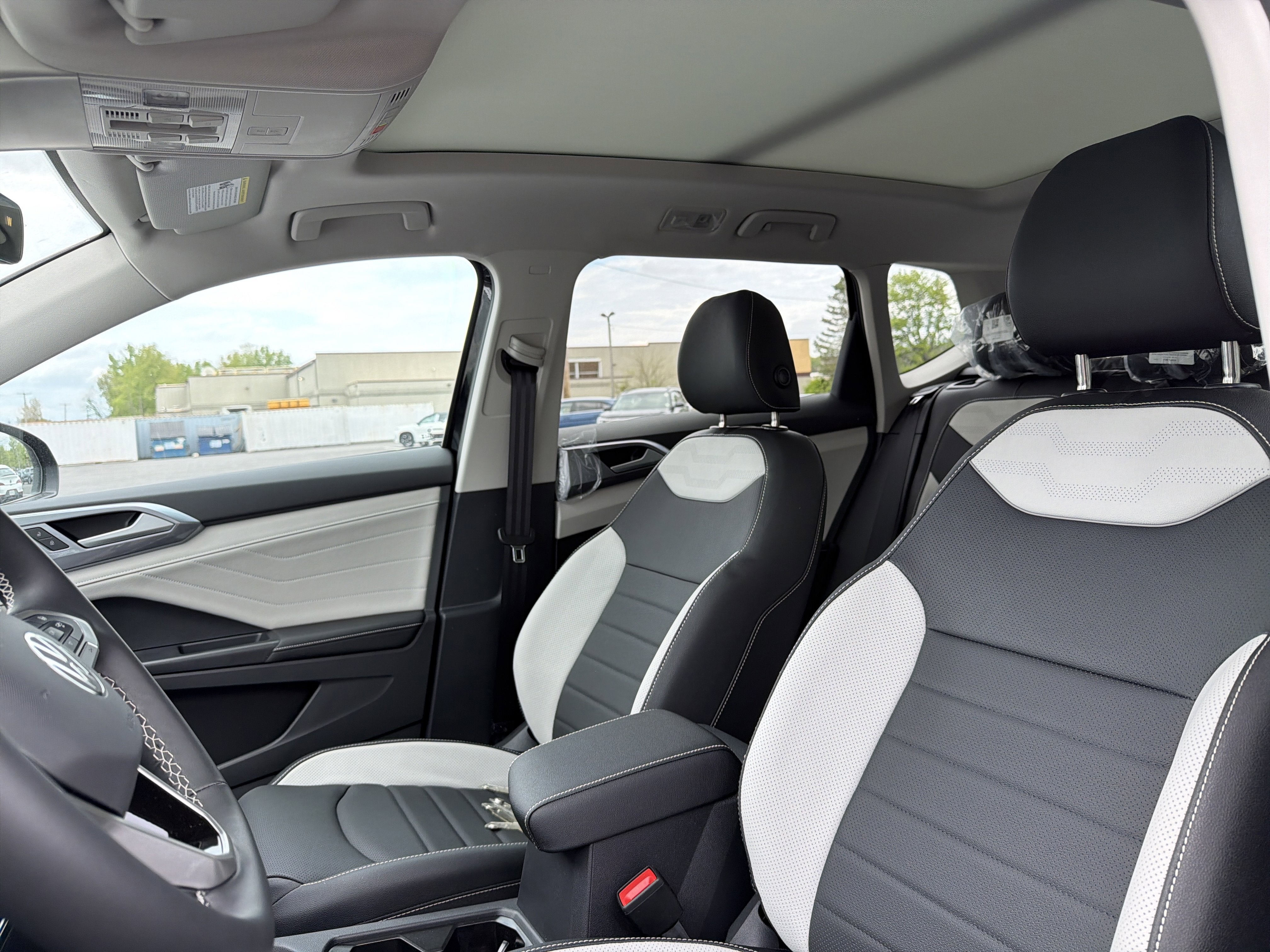 2026 Volkswagen Taos 1.5T SEL