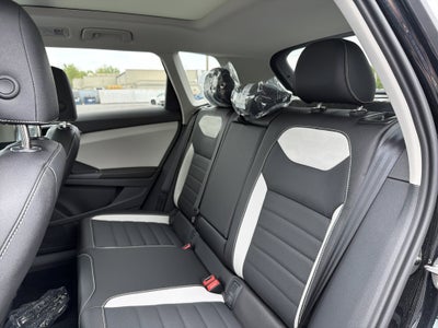 2026 Volkswagen Taos 1.5T SEL