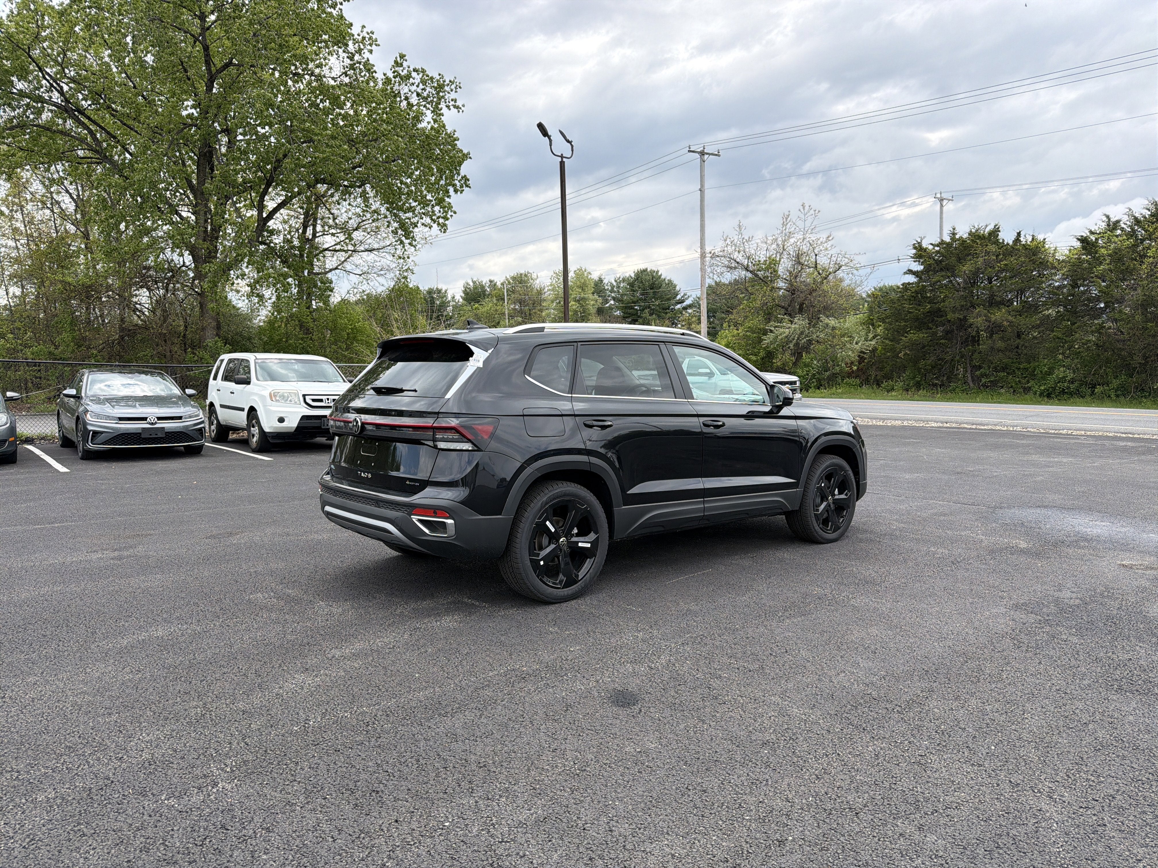 2026 Volkswagen Taos 1.5T SEL