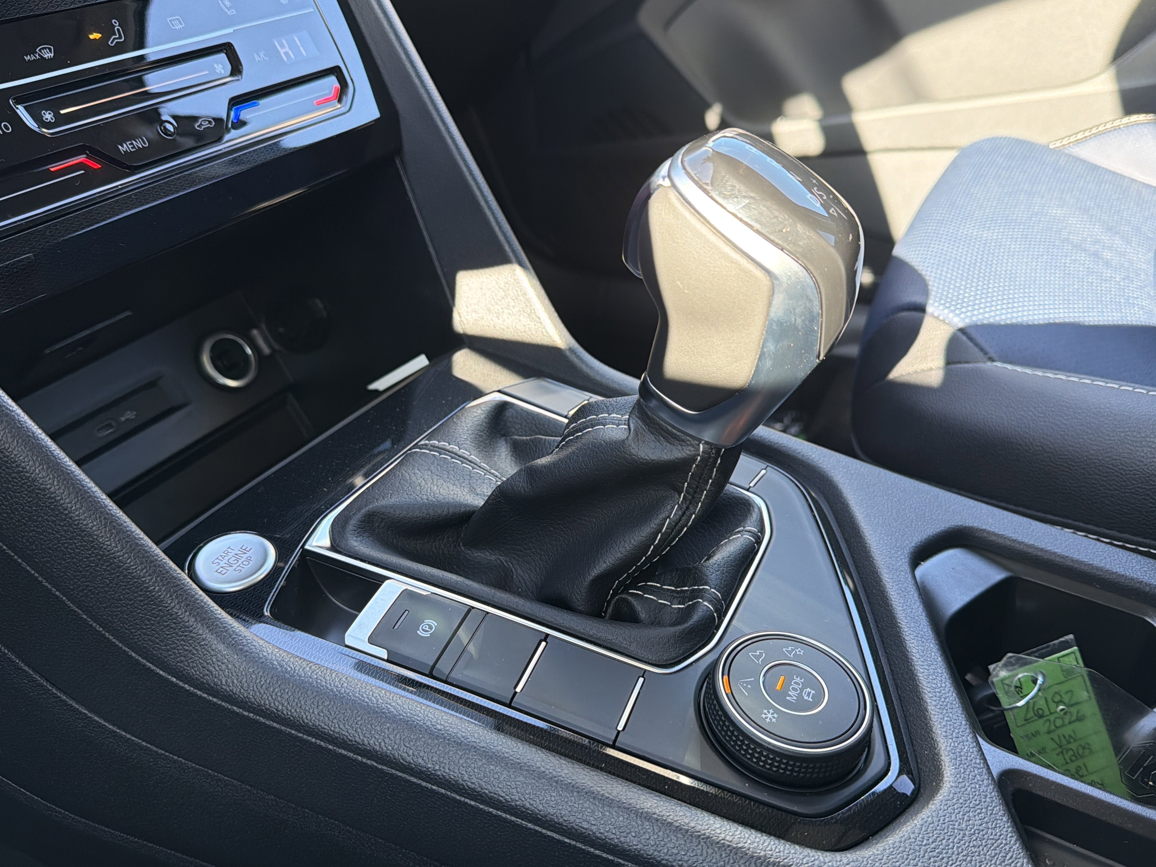 2026 Volkswagen Taos 1.5T SEL