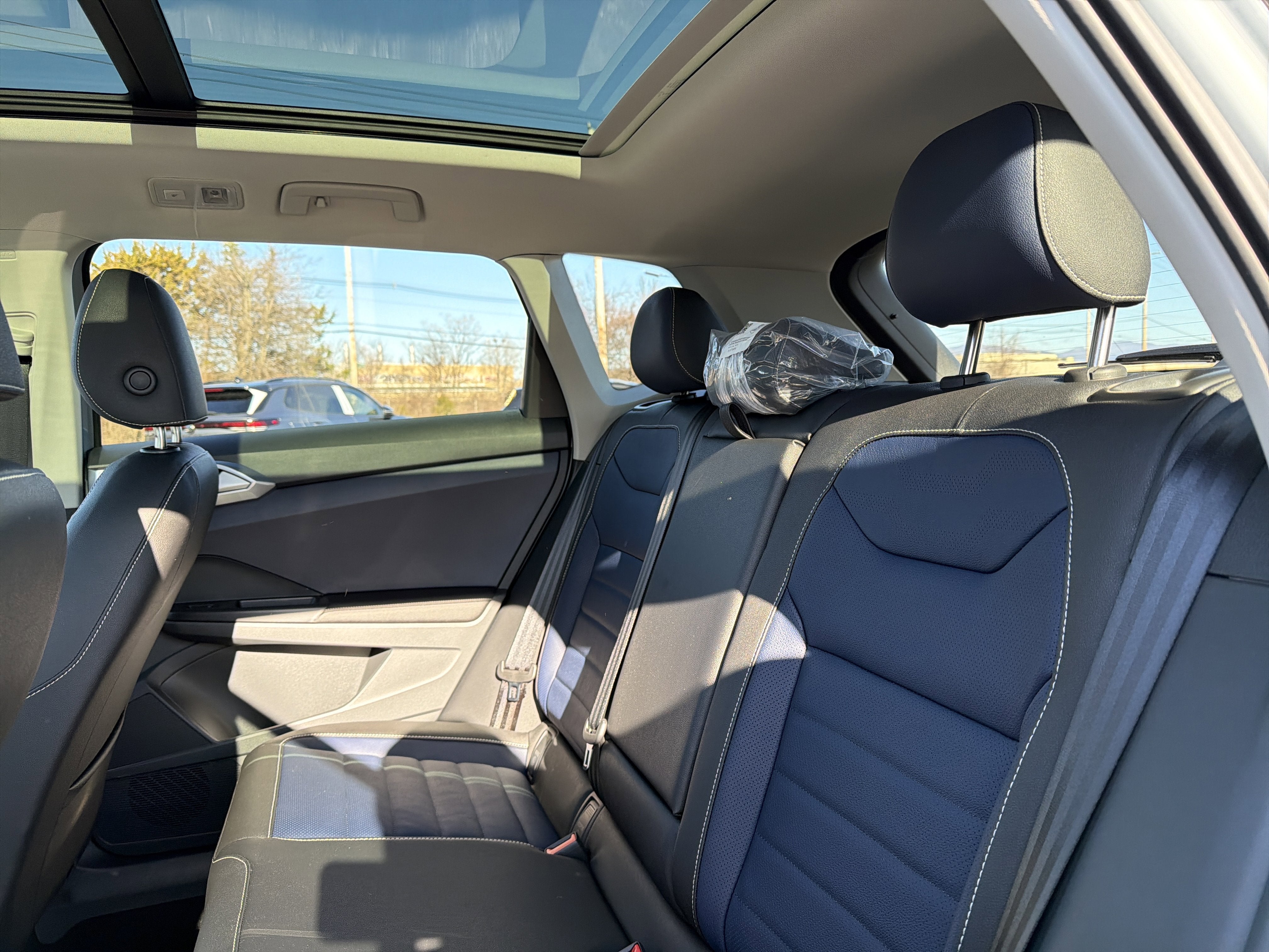 2026 Volkswagen Taos 1.5T SEL