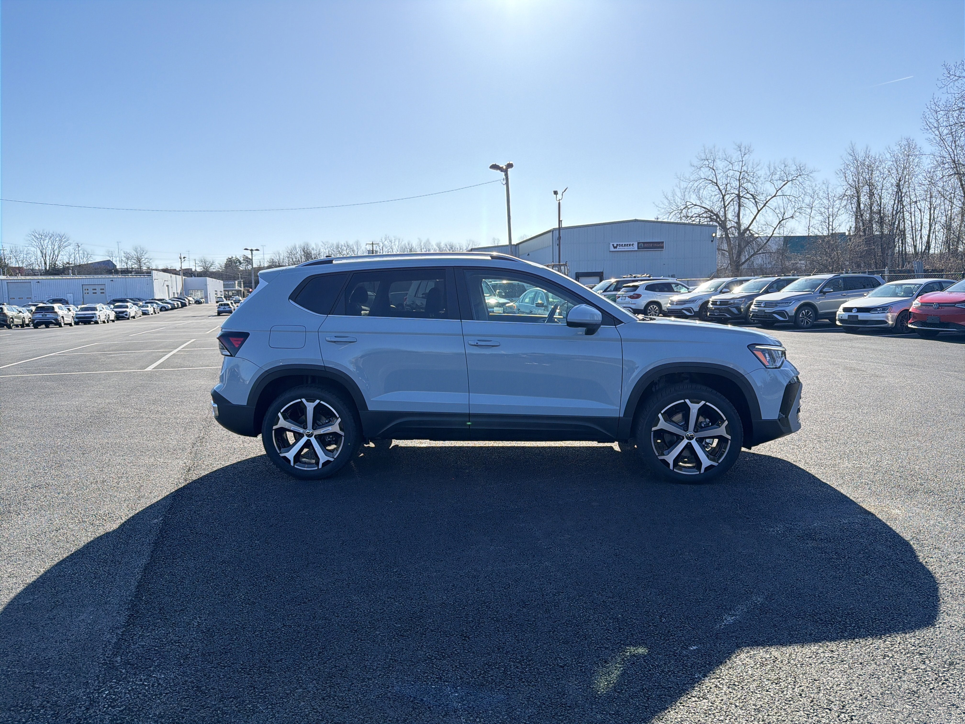 2026 Volkswagen Taos 1.5T SEL