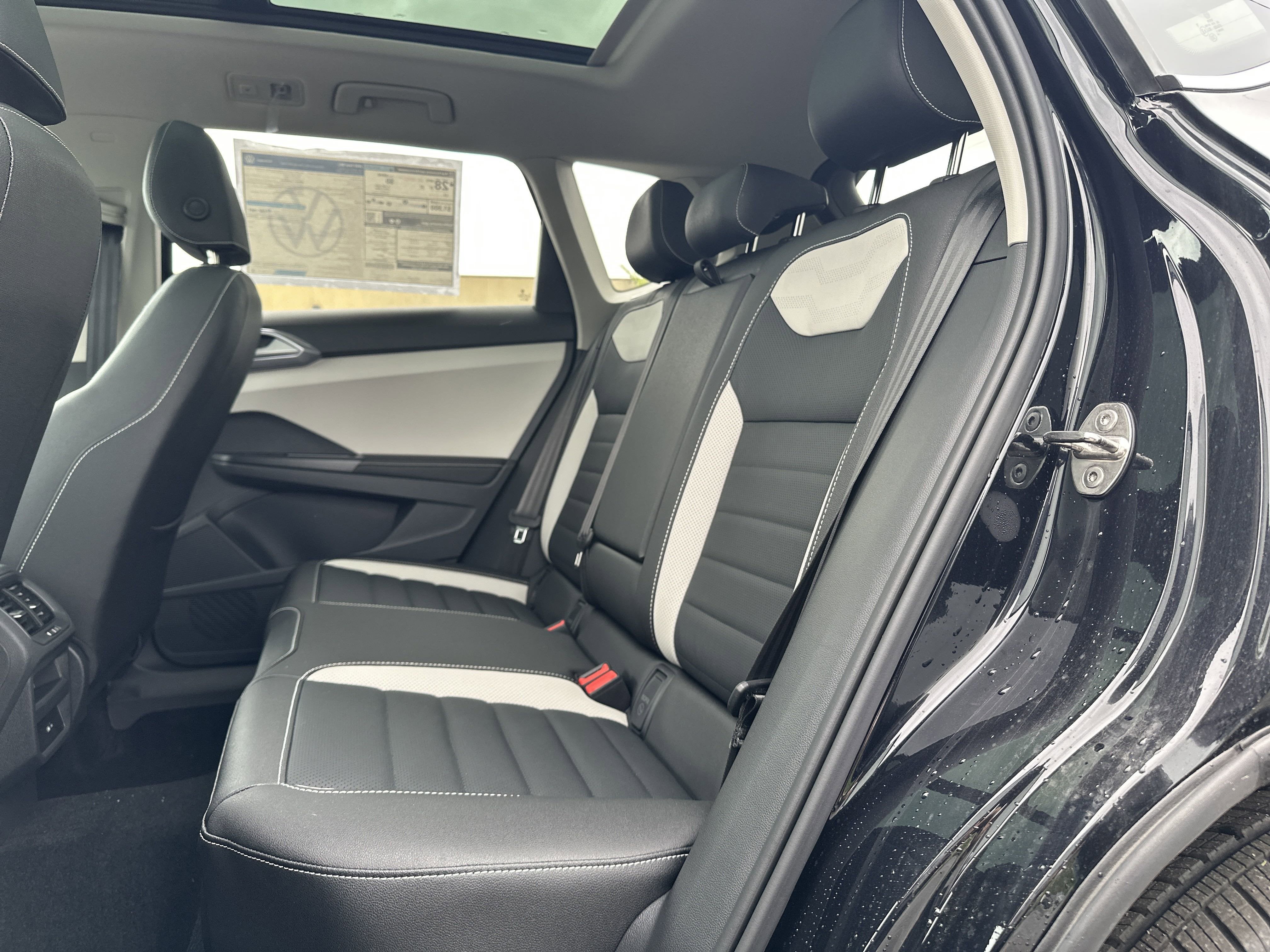 2025 Volkswagen Taos 1.5T SEL