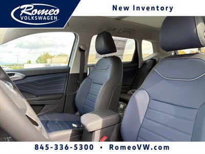 2027 Volkswagen Taos SEL 4MOTION