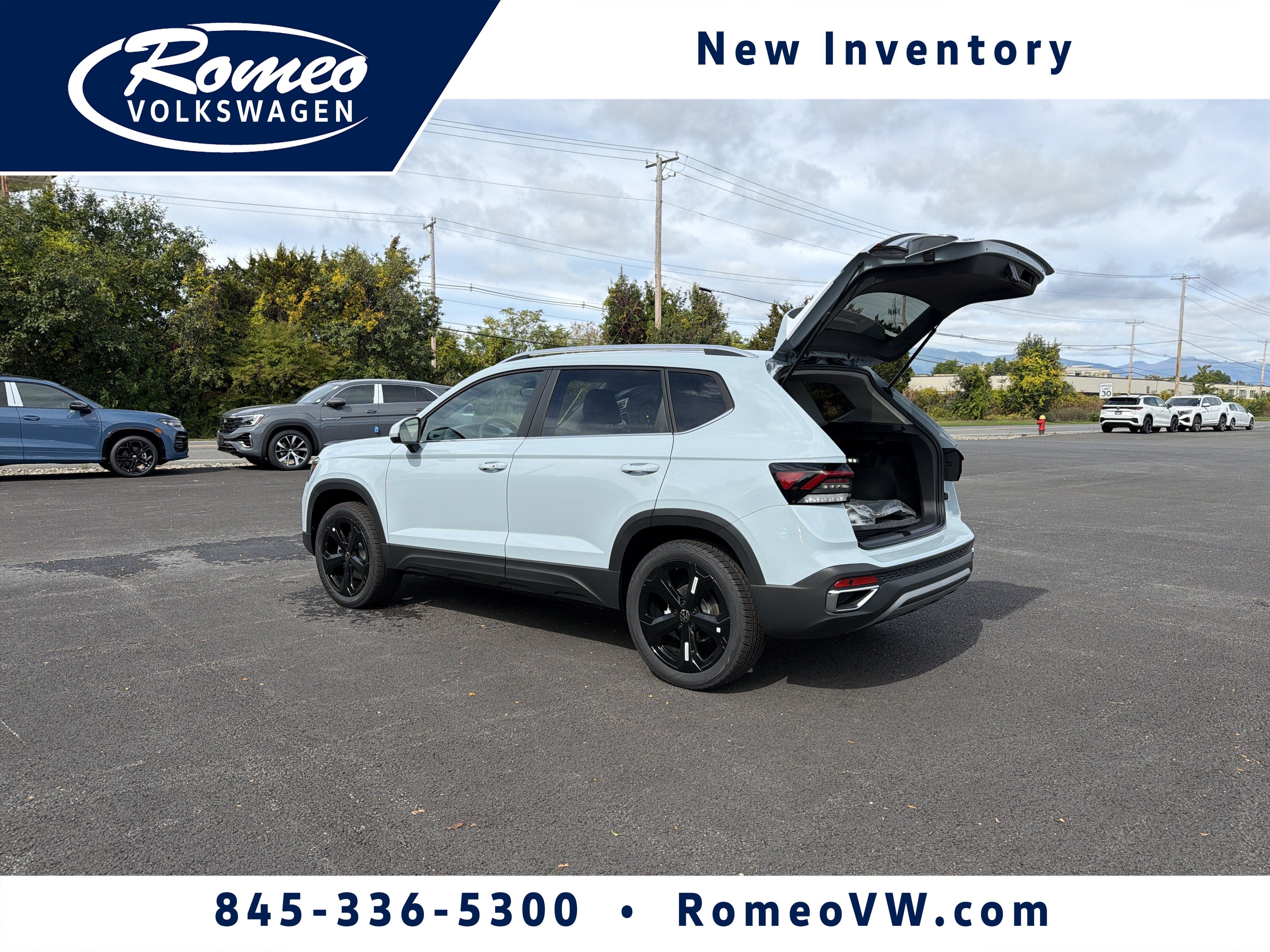2027 Volkswagen Taos SEL 4MOTION