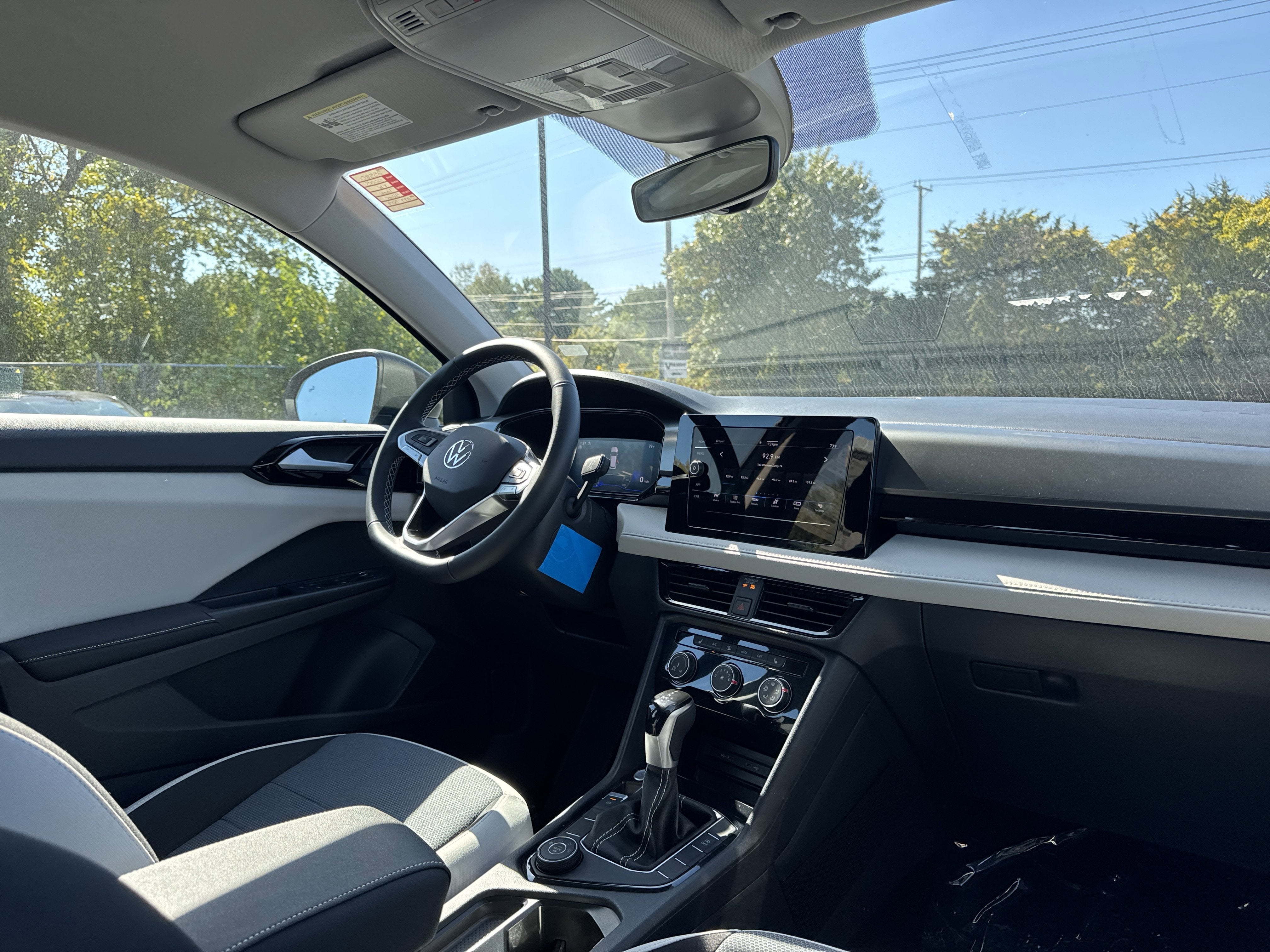 2025 Volkswagen Taos 1.5T S