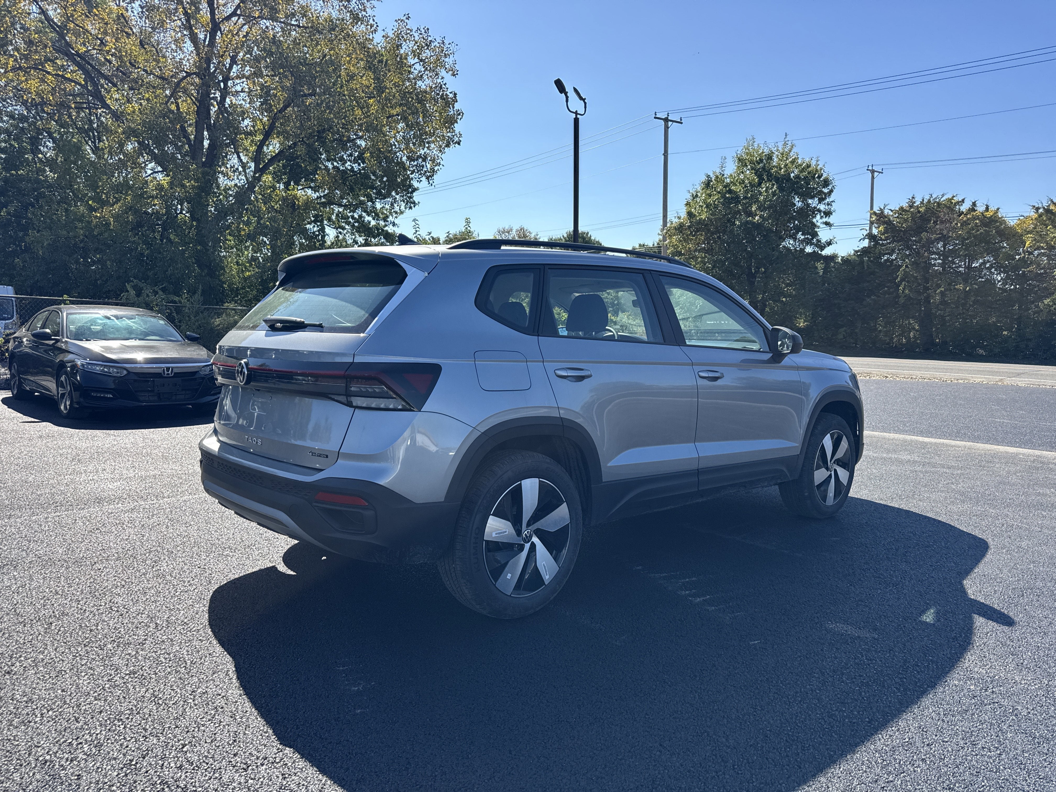 2025 Volkswagen Taos 1.5T S