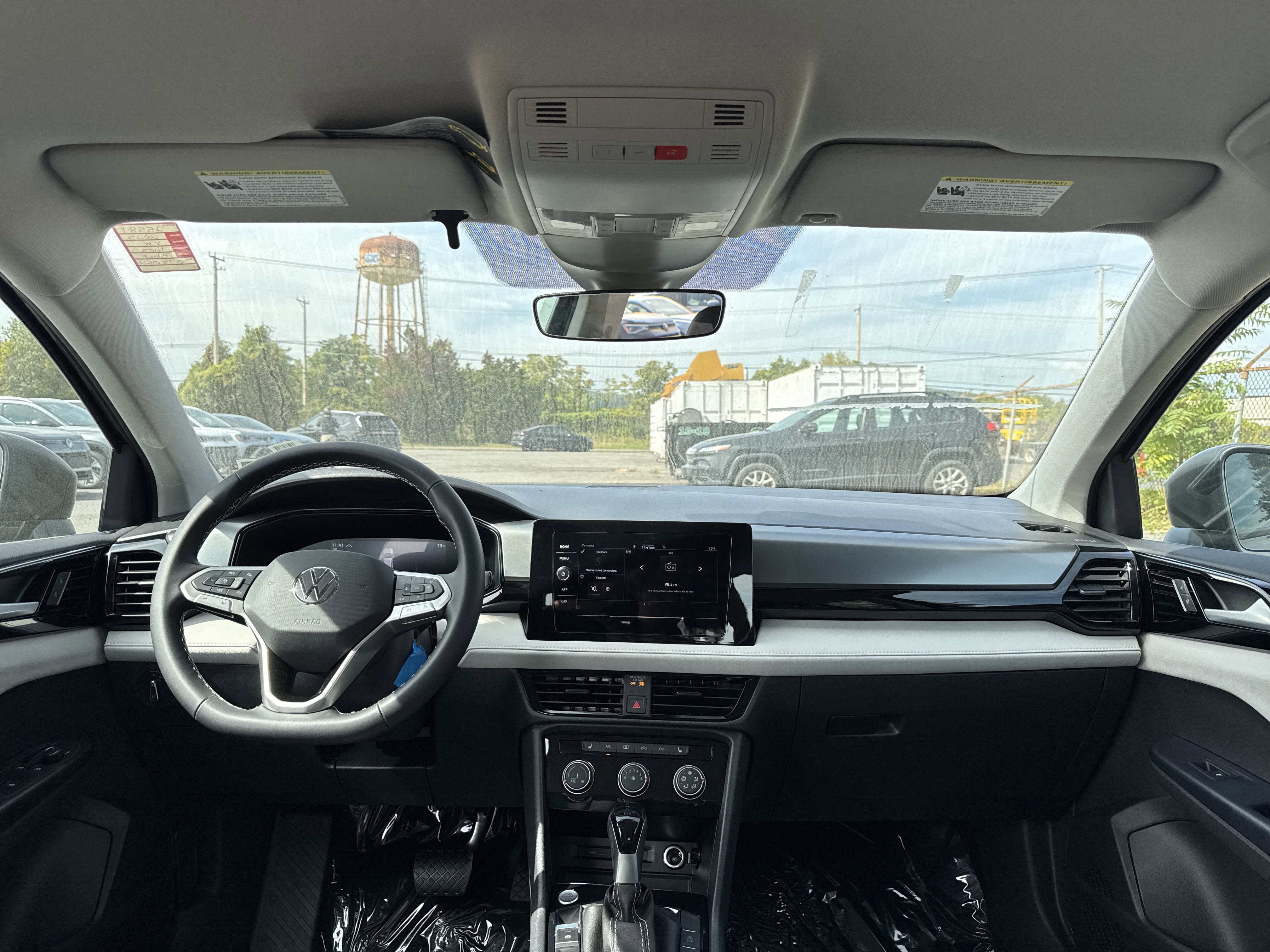 2025 Volkswagen Taos 1.5T S