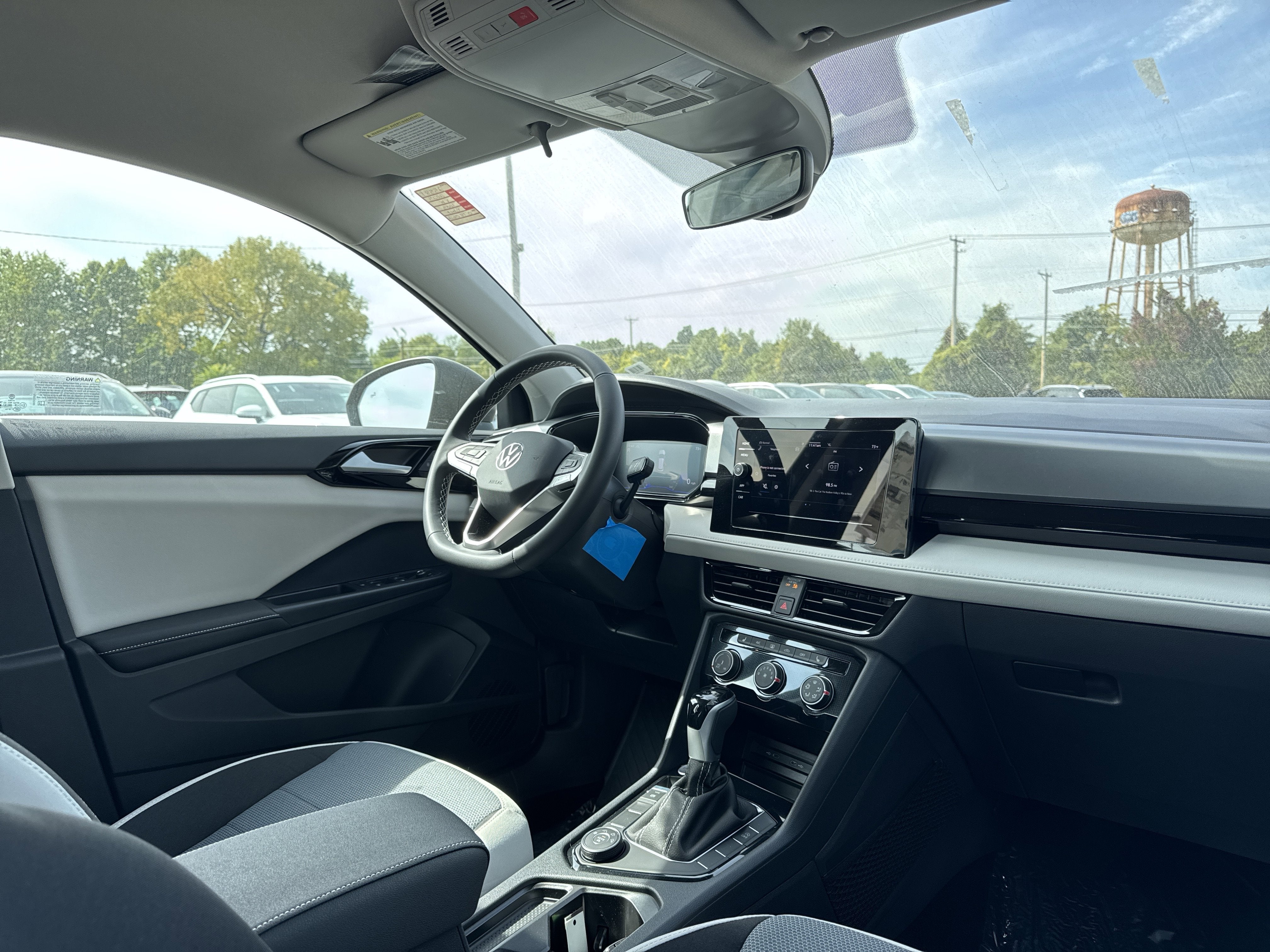 2025 Volkswagen Taos 1.5T S