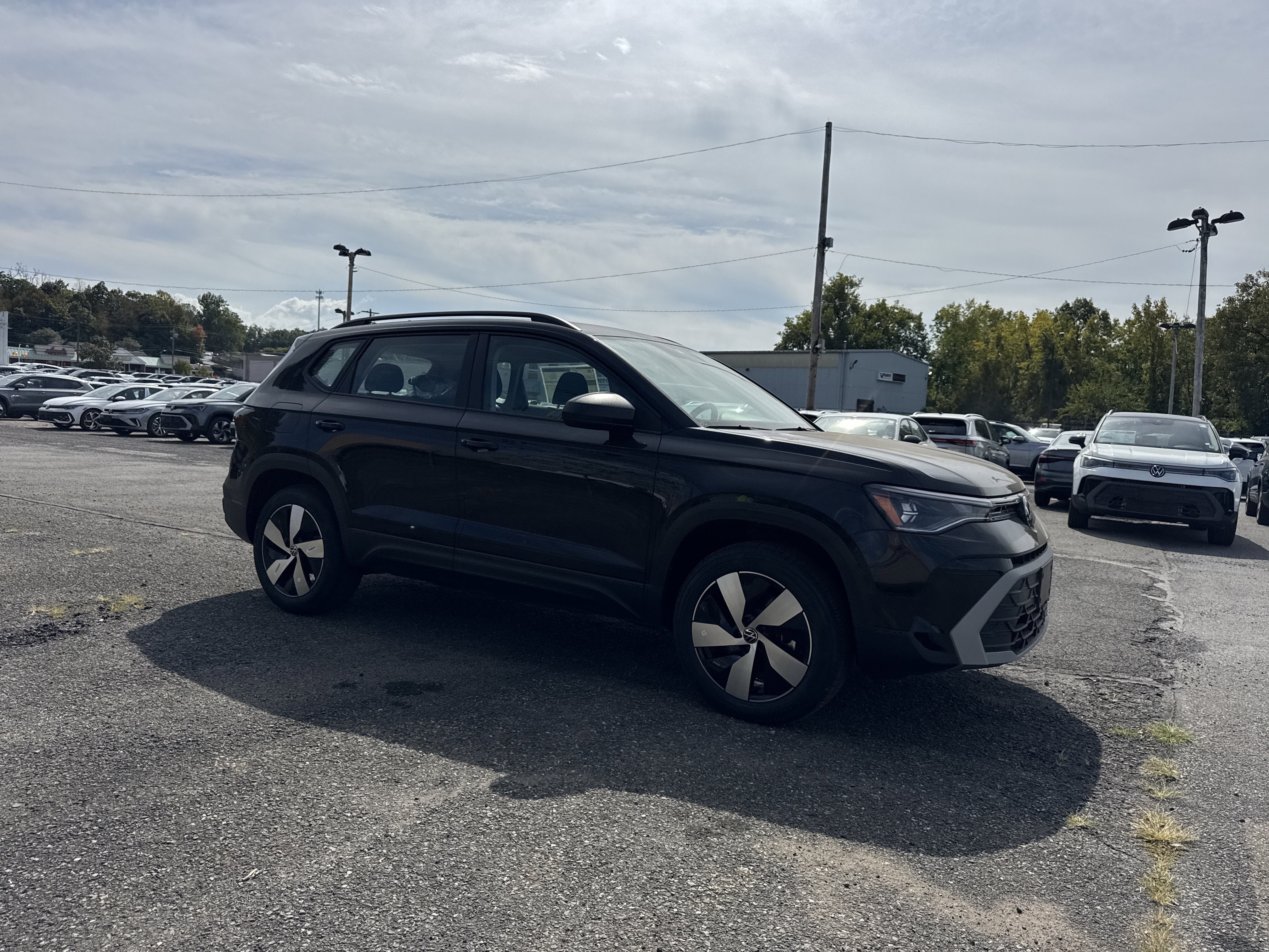 2025 Volkswagen Taos 1.5T S