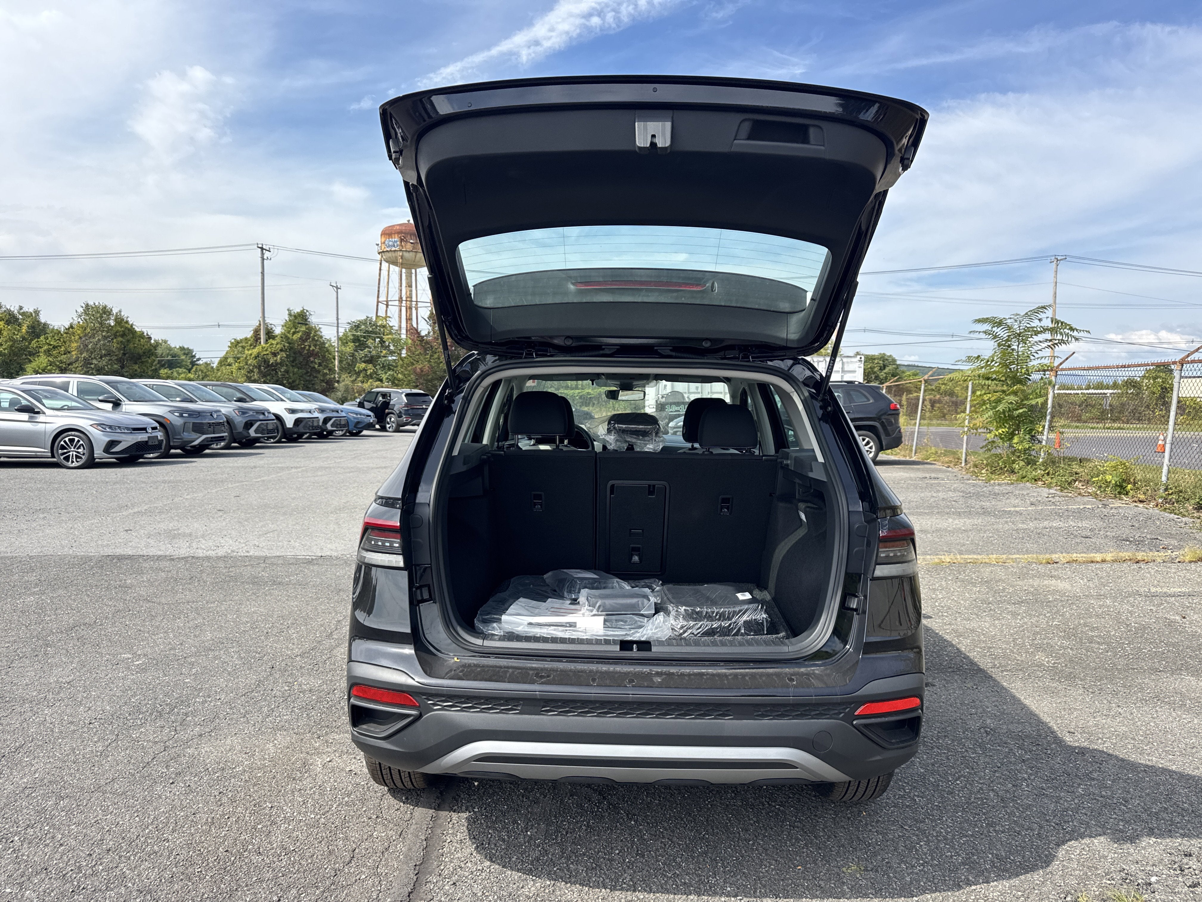 2025 Volkswagen Taos 1.5T S