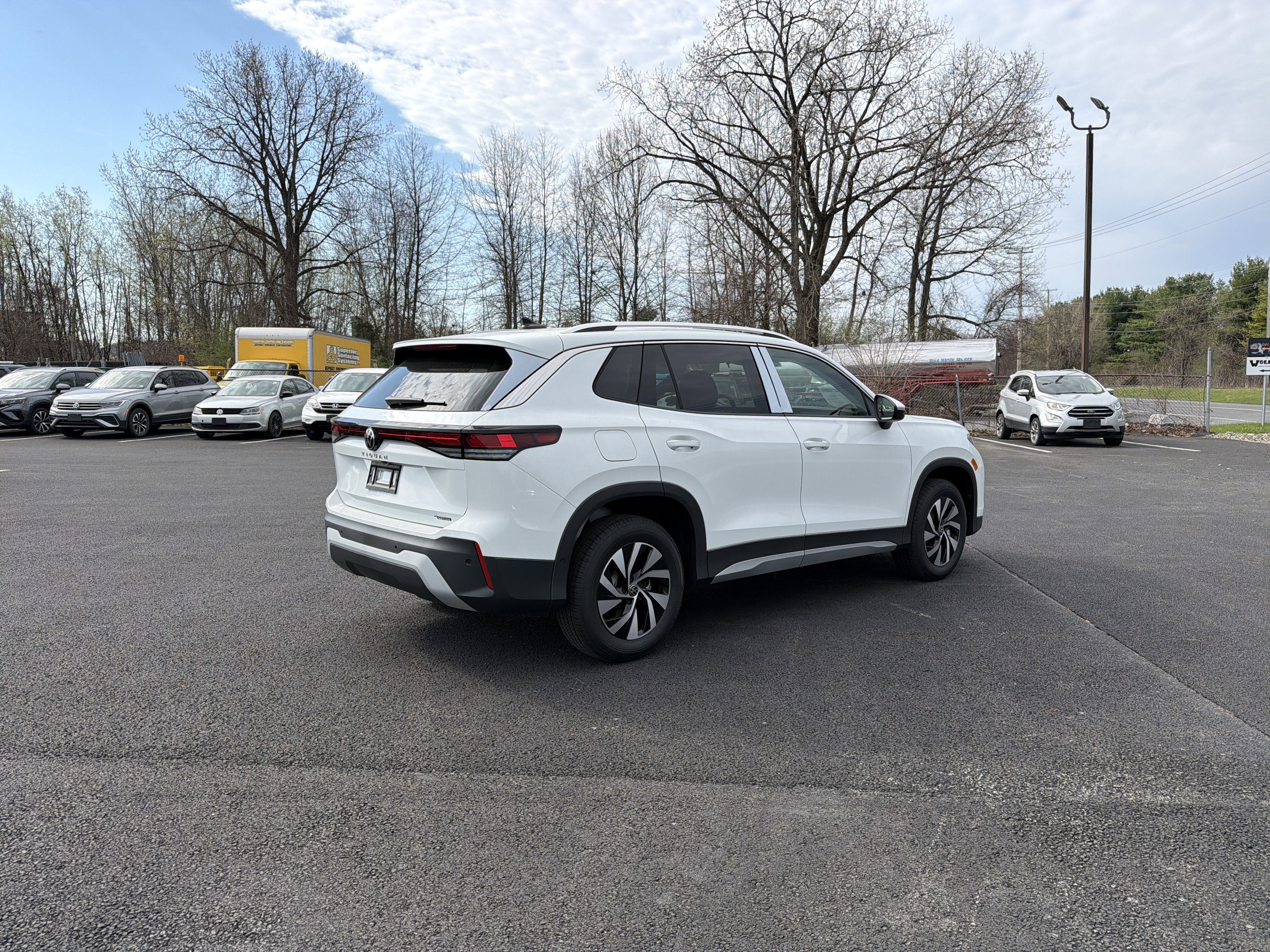 2026 Volkswagen Tiguan 2.0T S