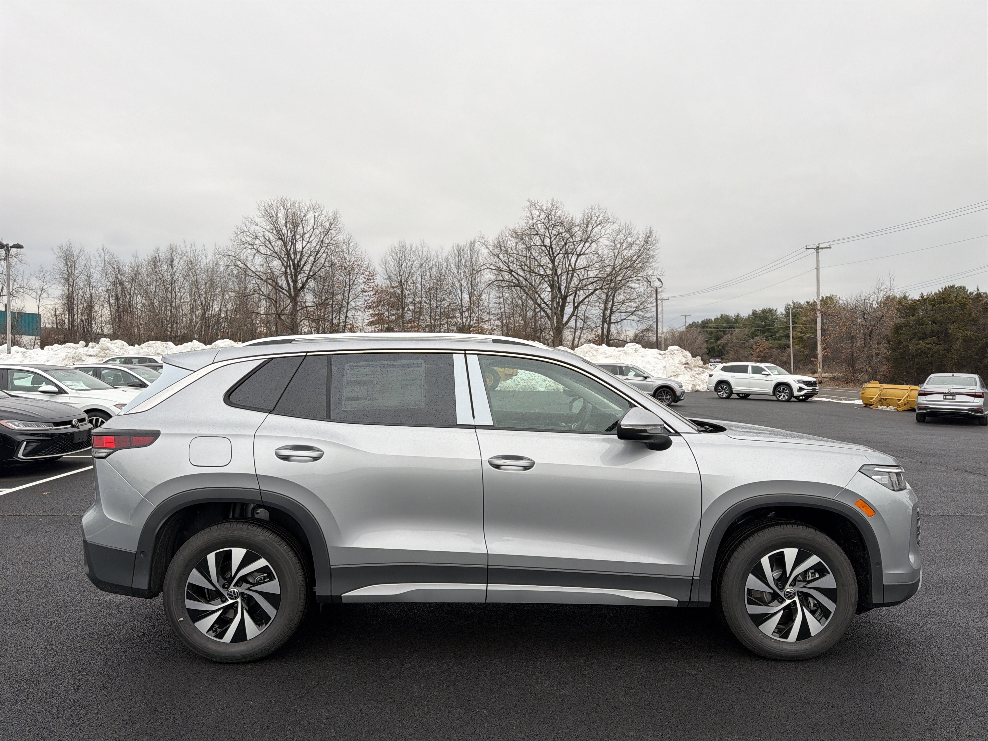 2026 Volkswagen Tiguan 2.0T S