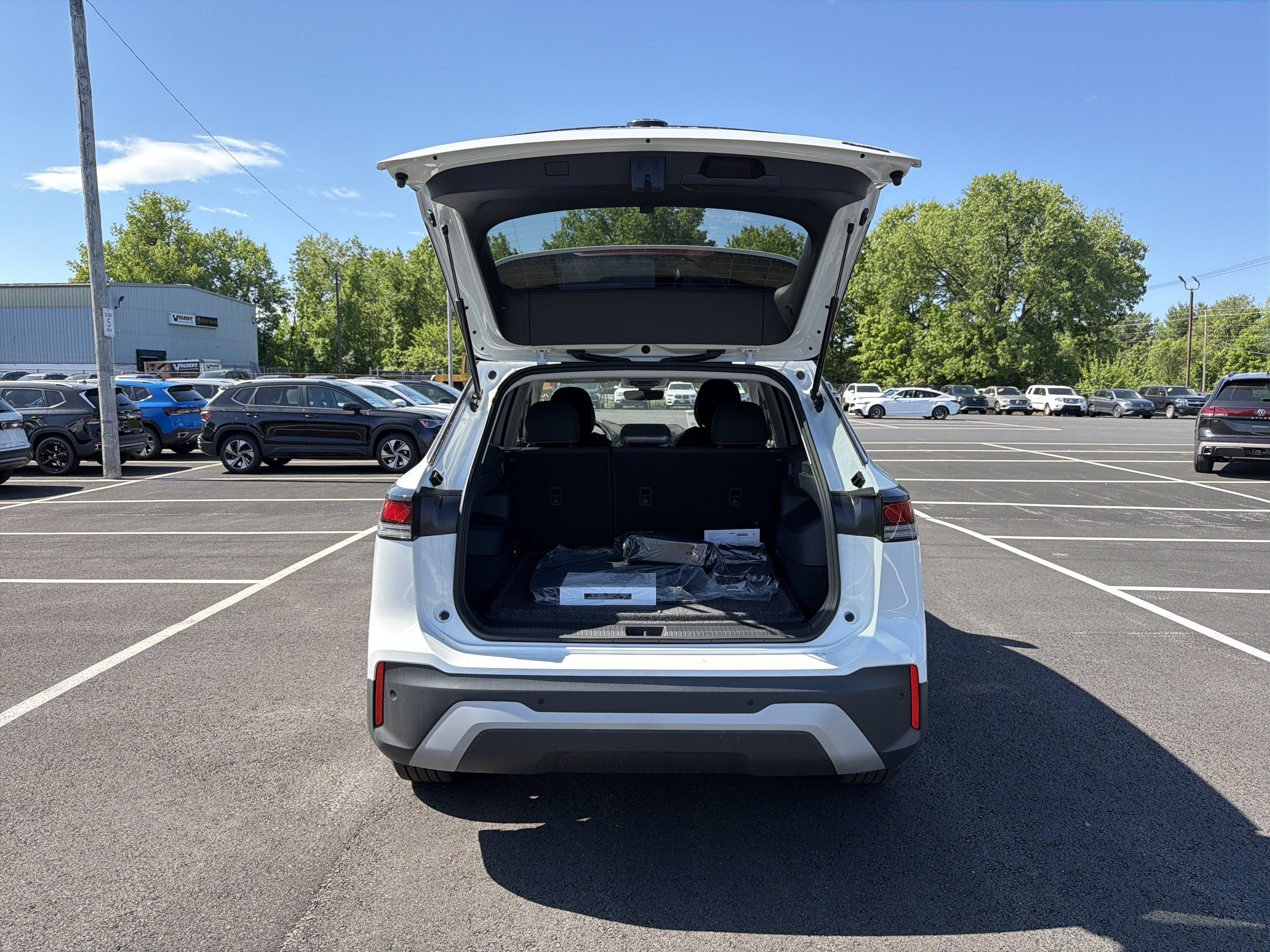 2026 Volkswagen Tiguan 2.0T S
