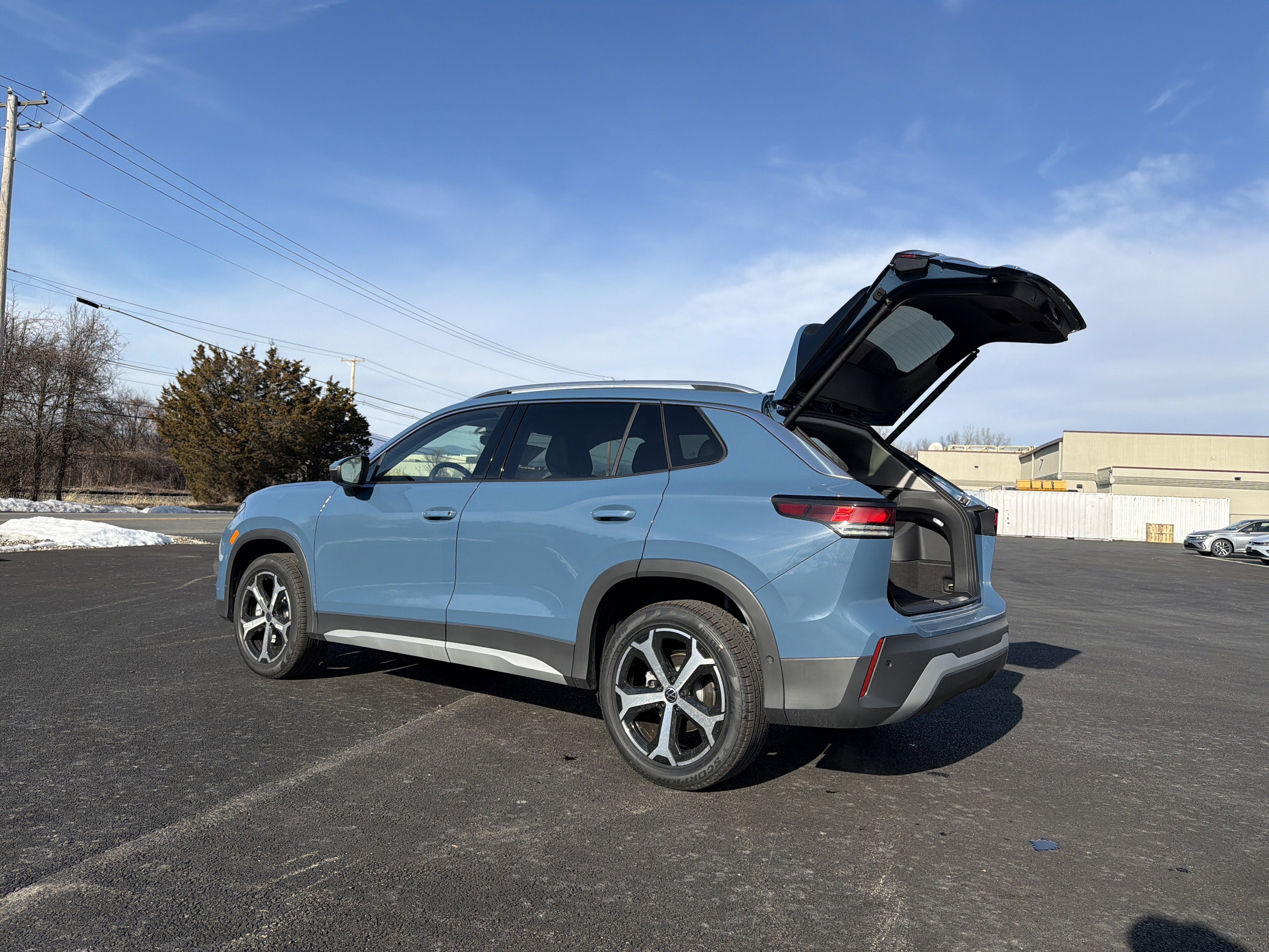 2026 Volkswagen Tiguan 2.0T SE